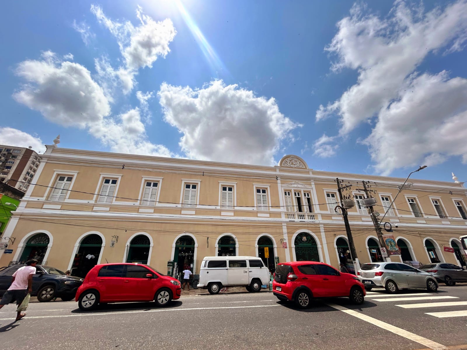 Obras na Feira do Açaí são antecipadas e avançam em 65%