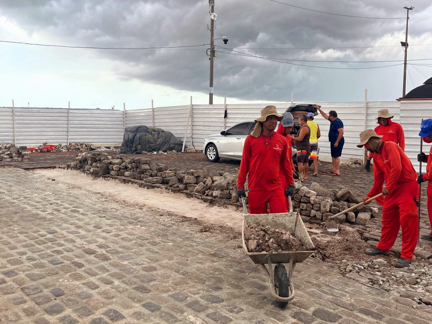 Obras na Feira do Açaí são antecipadas e avançam em 65%