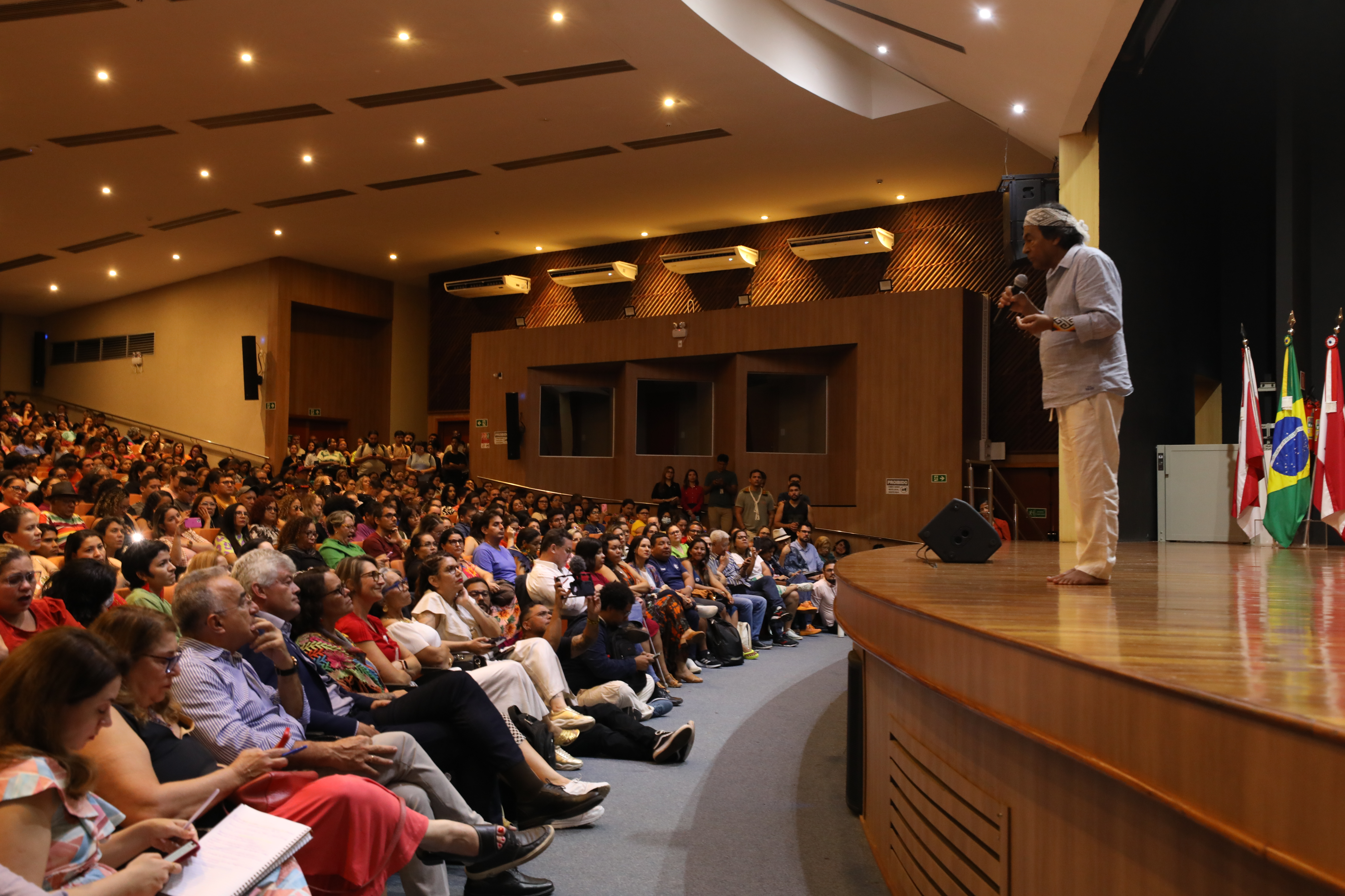 XXl Diálogos de Saberes reúne profissionais da educação municipal para debates e experiências