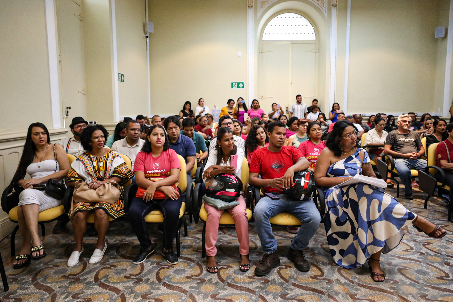 Cerca de 4 mil pessoas foram certificadas em Belém pelo Programa Donas de Si de qualificação profissional