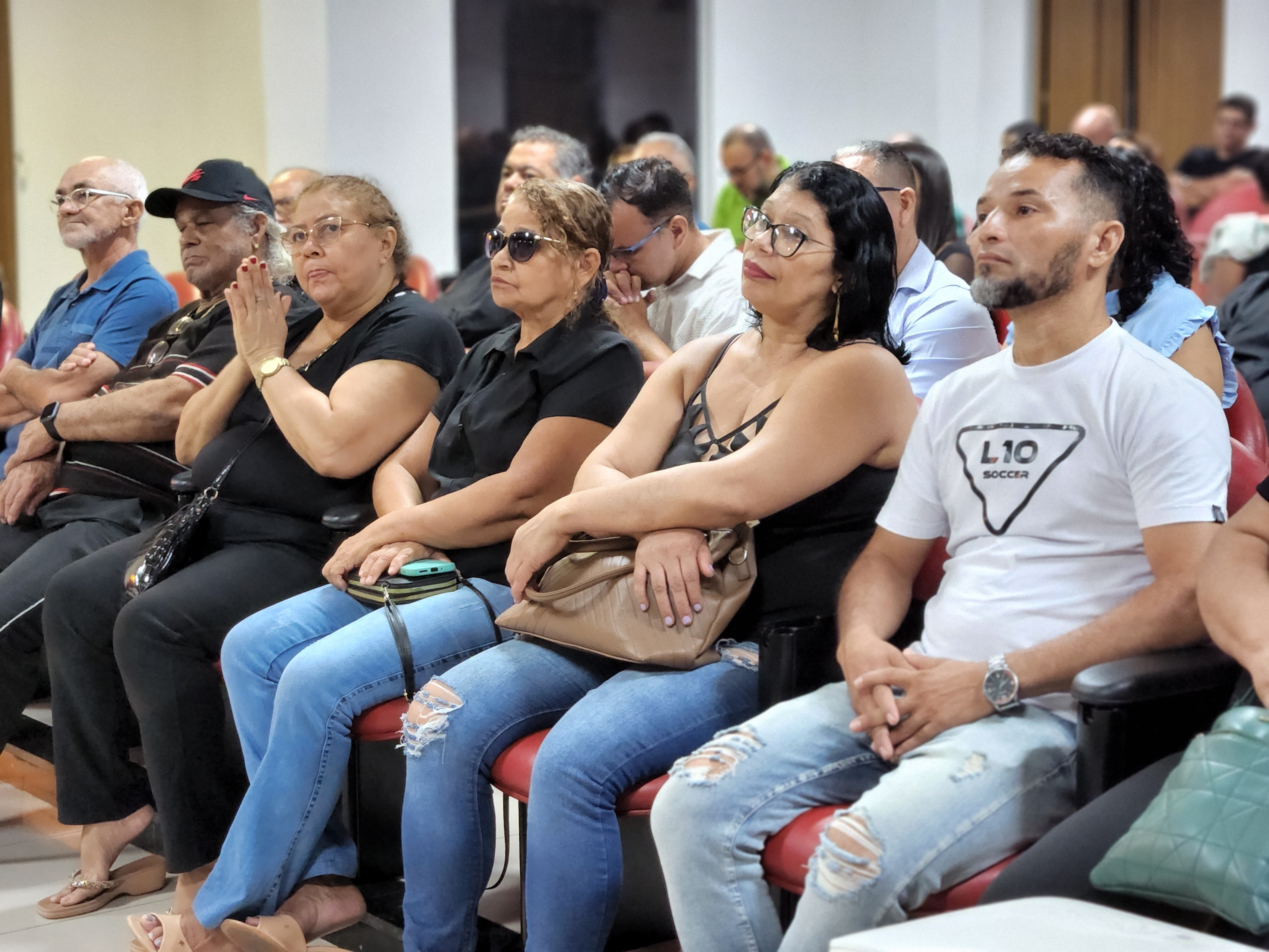 Prefeitura e IFPA certificam taxistas e feirantes do Mercado de São Brás em marketing e língua estrangeira