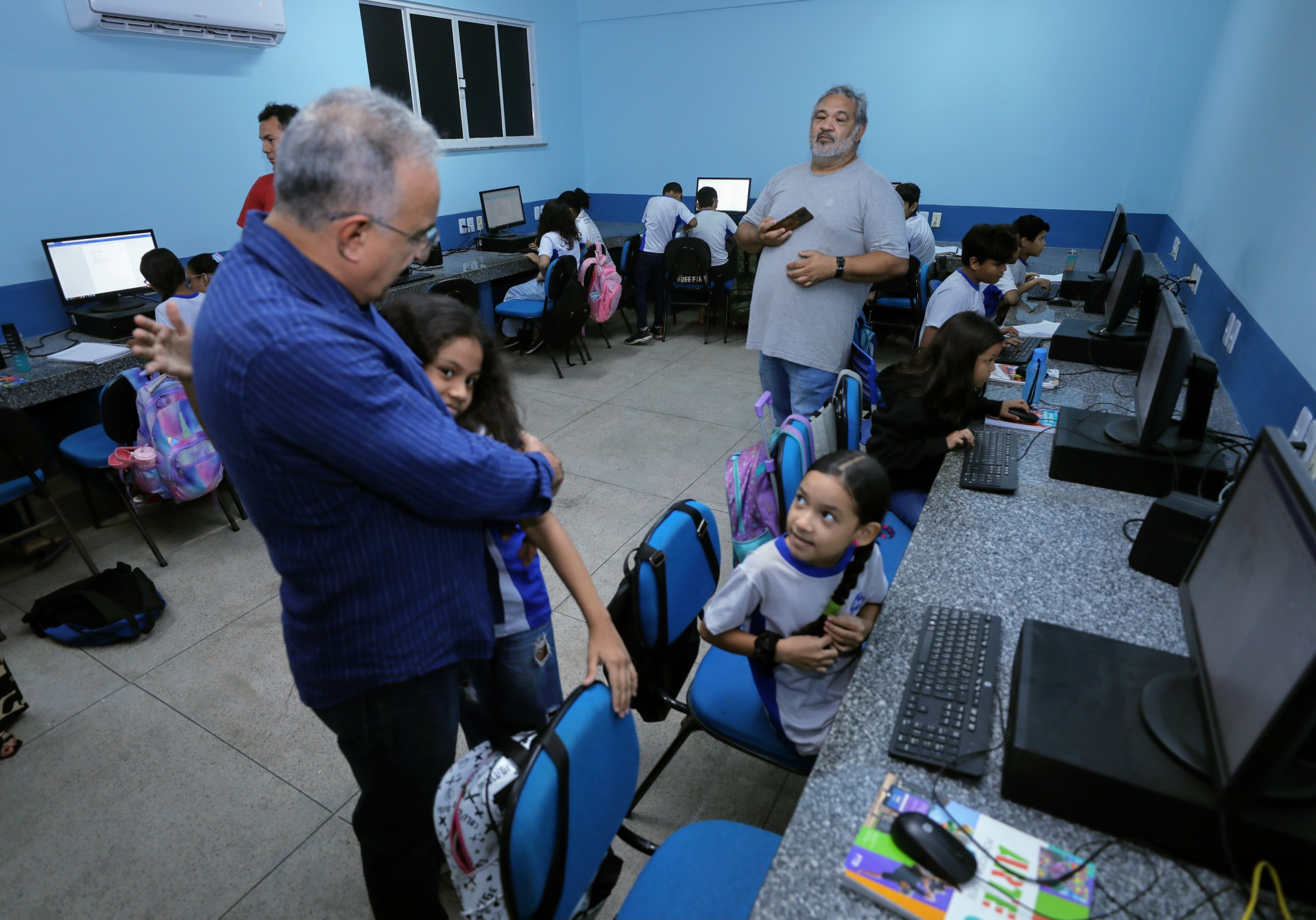 Escola Manuela Freitas é entregue completamente reformada à comunidade do bairro de São Brás