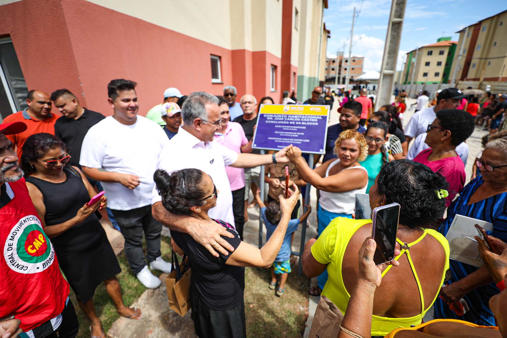 Prefeitura de Belém entrega 64 apartamentos e realiza sonho de famílias, após 16 anos de espera