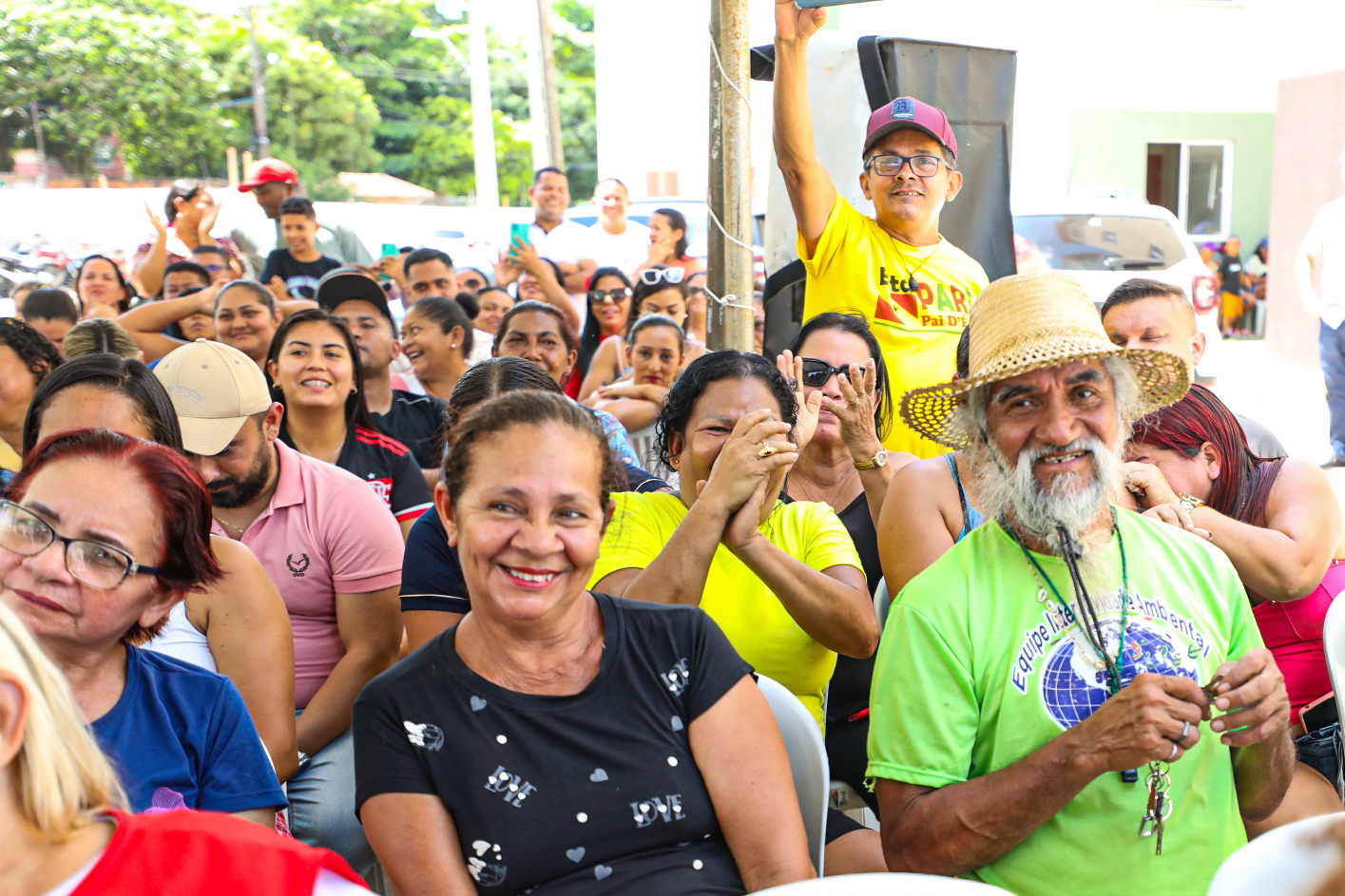 Prefeitura de Belém entrega 64 apartamentos e realiza sonho de famílias, após 16 anos de espera