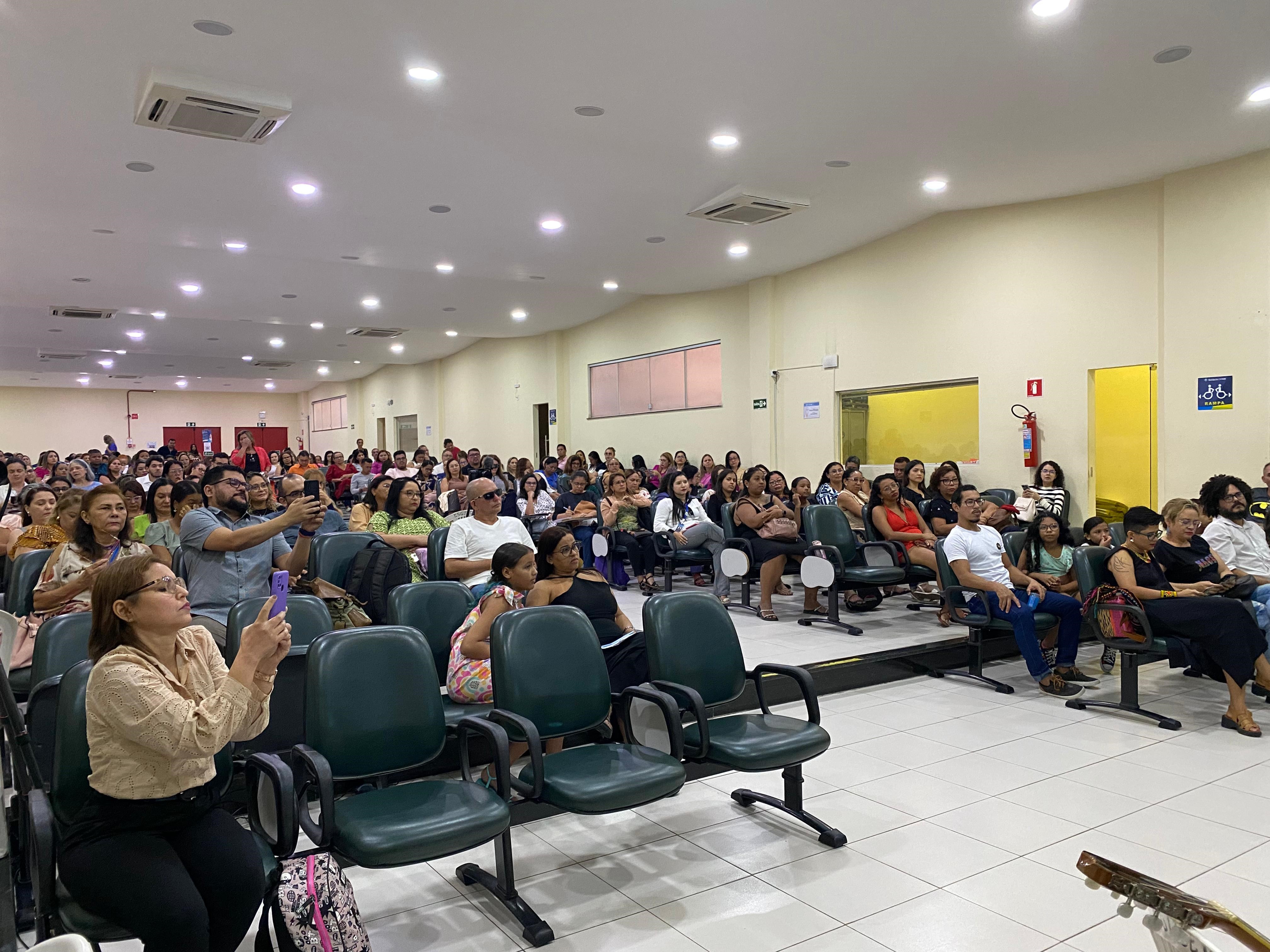 Semec define metas de 2025 para a rede municipal de ensino de Belém