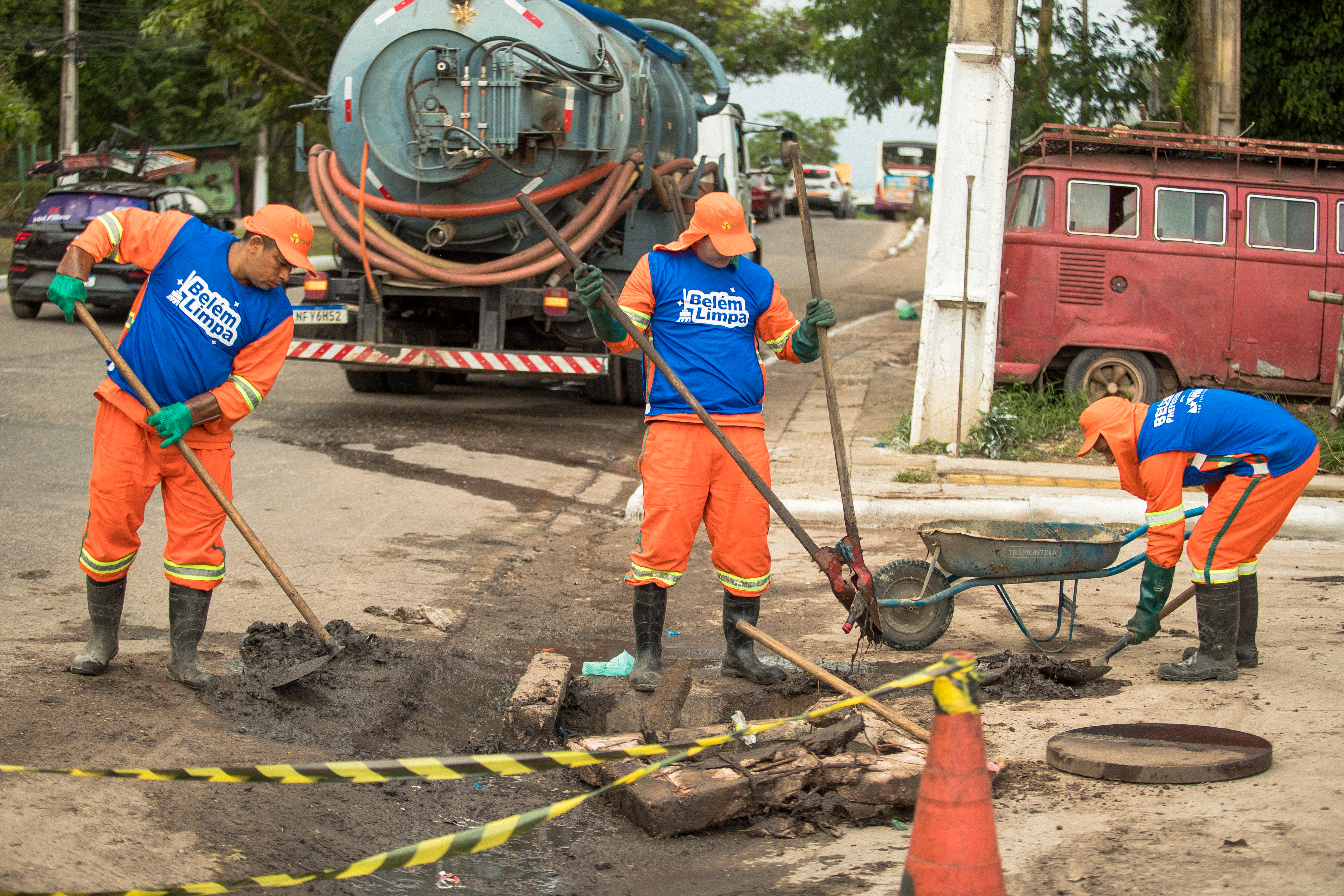 Megaoperação moderniza iluminação pública em 40 pontos de Belém