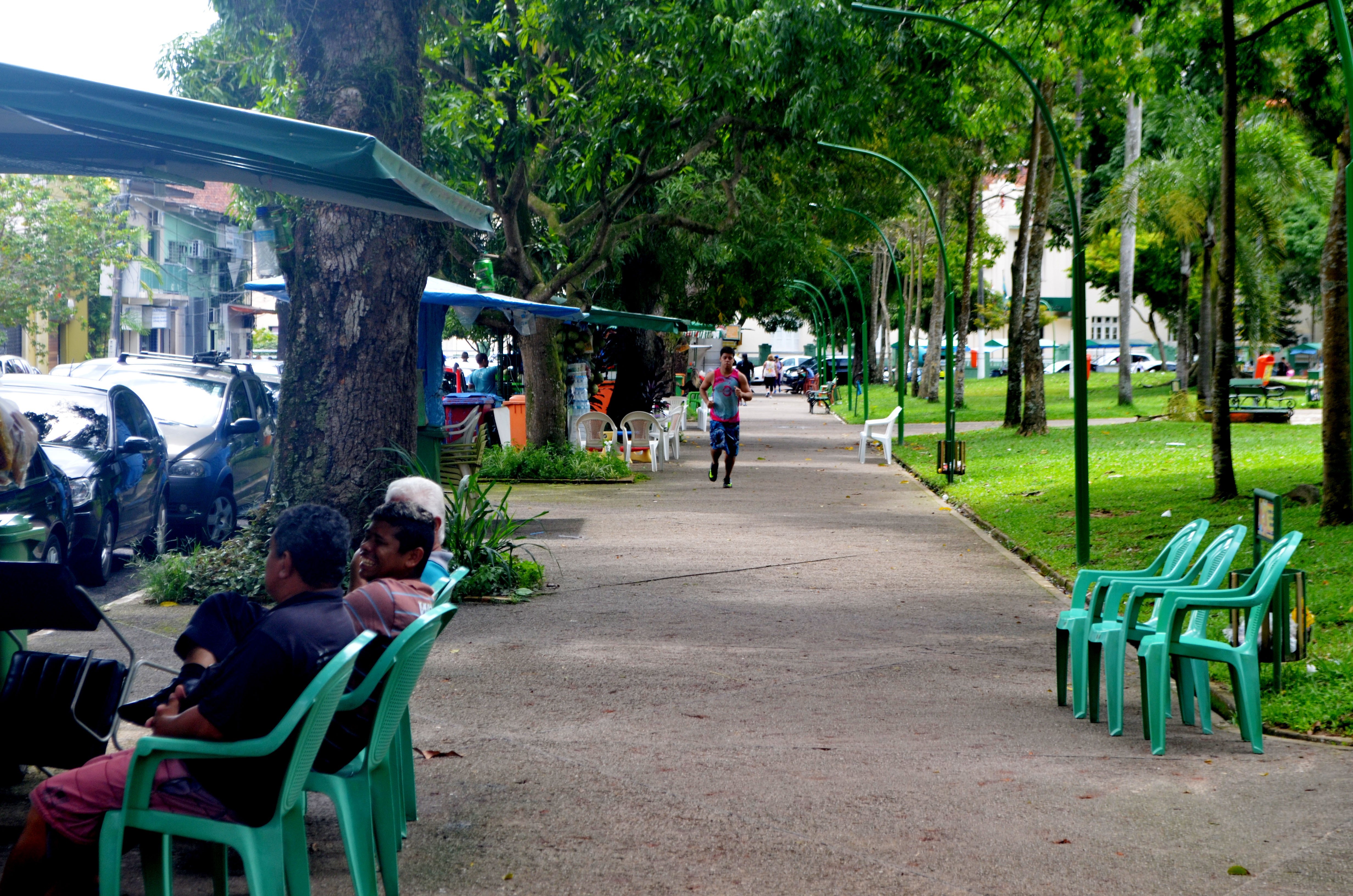 Guarda Municipal de Belém impede furto de banco na Praça Brasil; veja o vídeo!