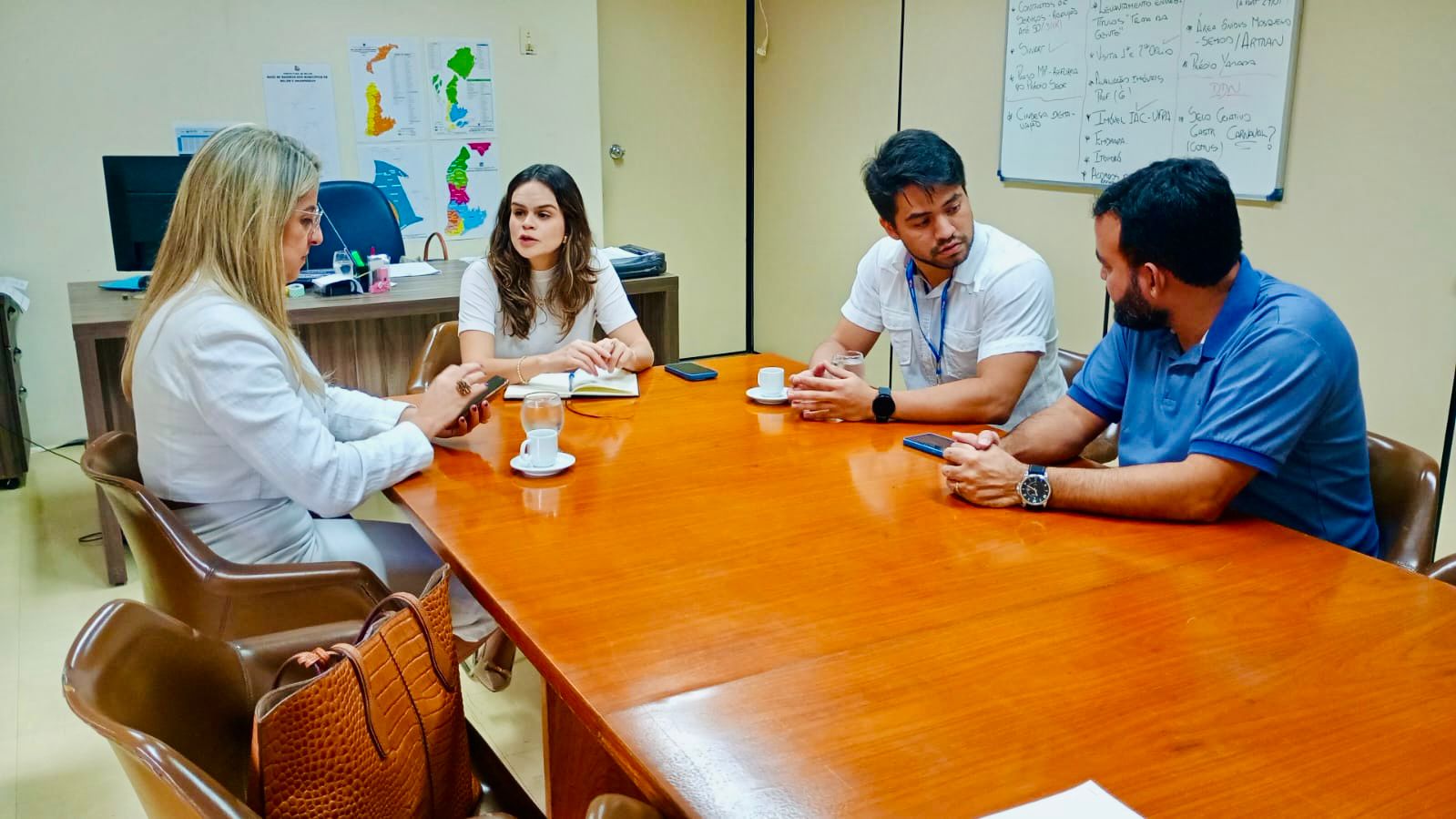 Parceria entre Prefeitura e Governo do Estado vai garantir urbanização e abastecimento de água em Outeiro