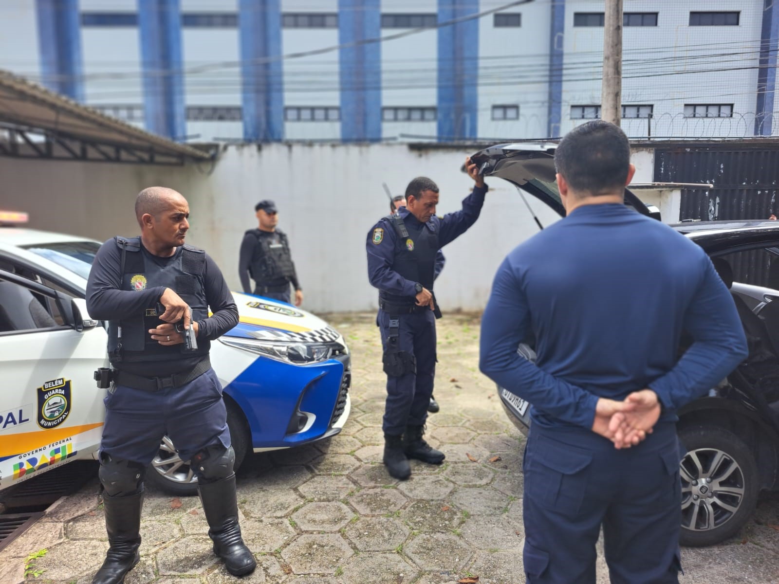 Guardas municipais passam por treinamento para integrar o grupamento Ronda Ostensiva Municipal