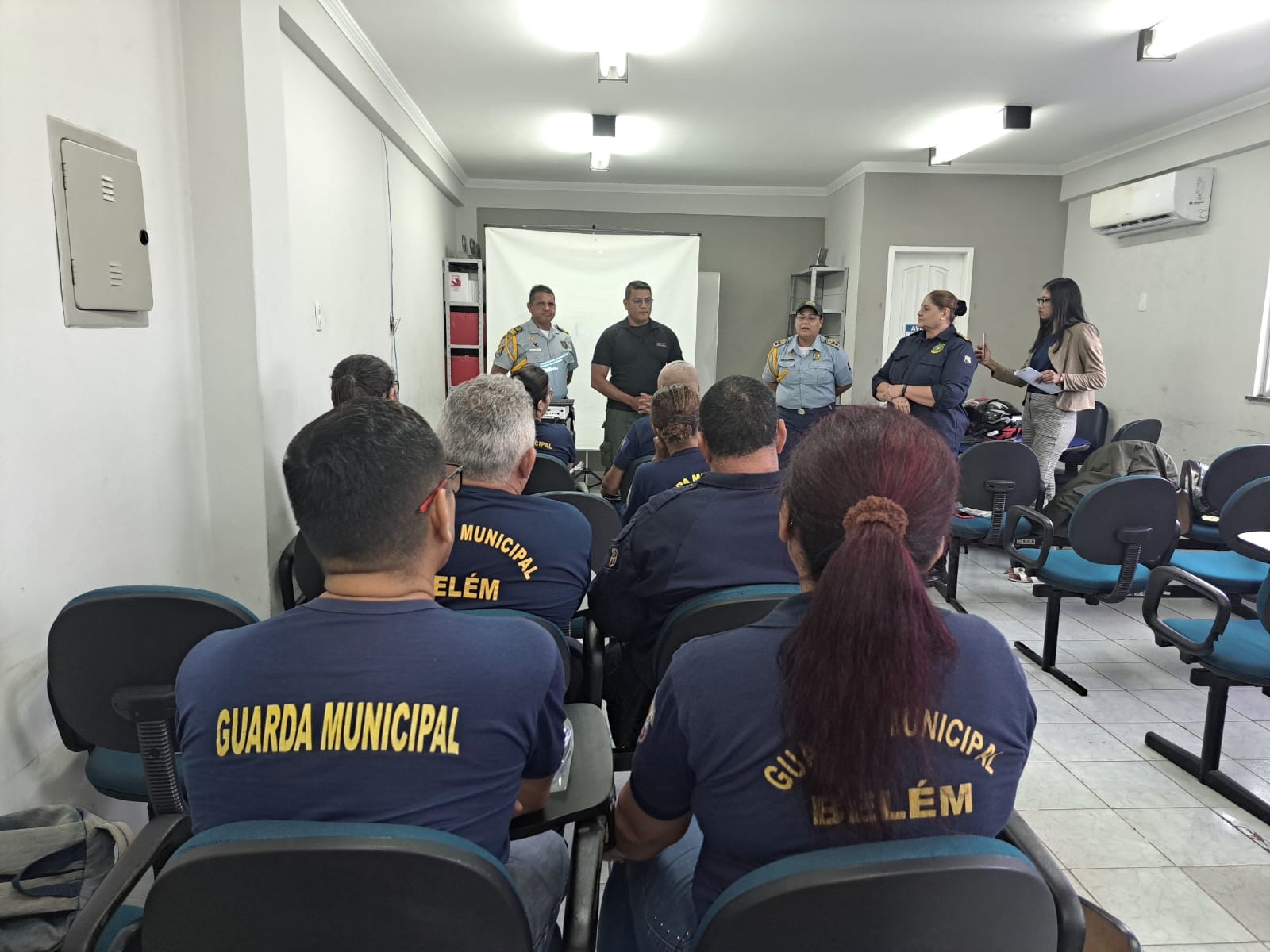 Guarda Municipal capacita agentes em curso de legislação