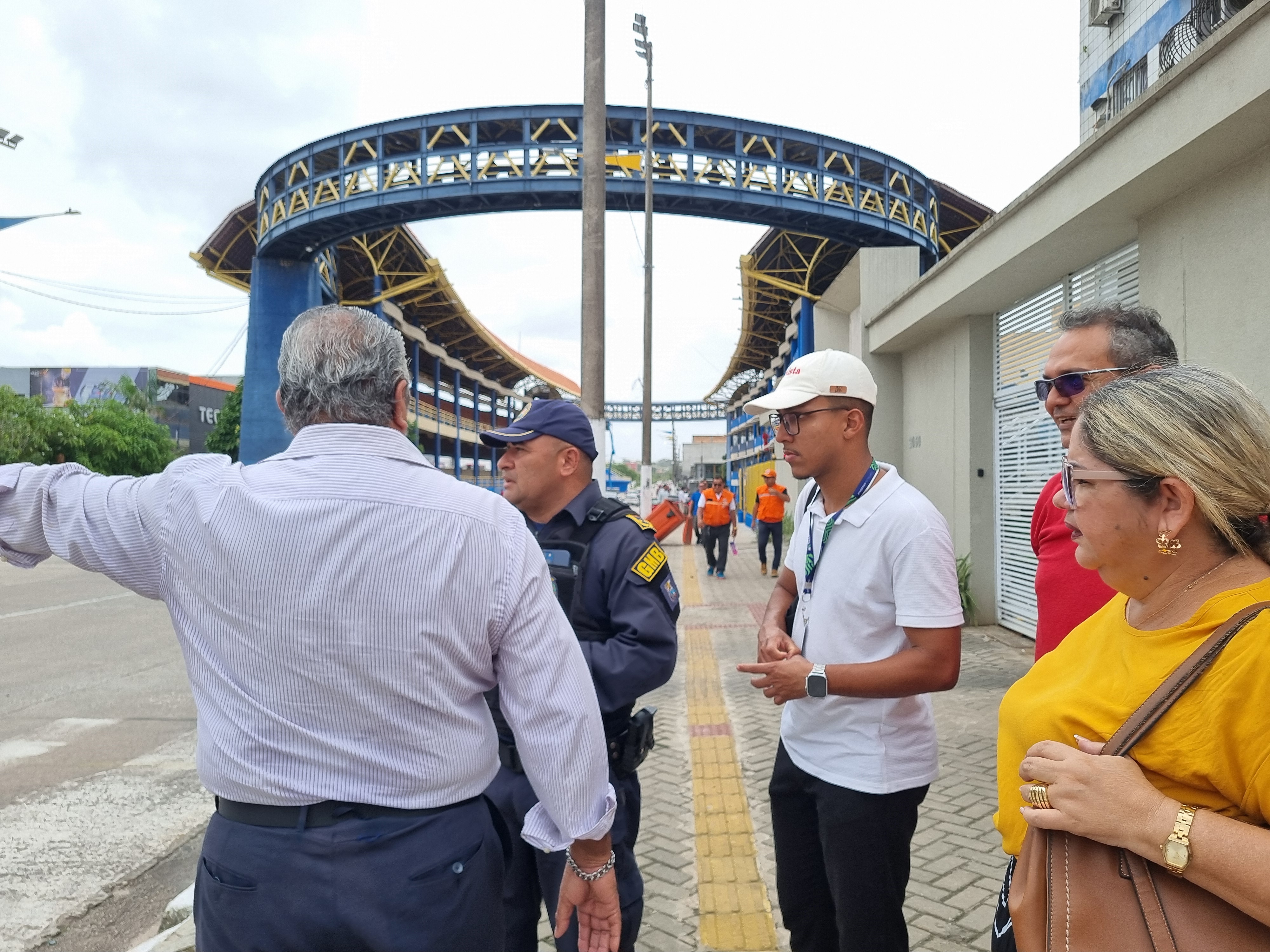 Aldeia Amazônica recebe visita técnica de órgãos públicos