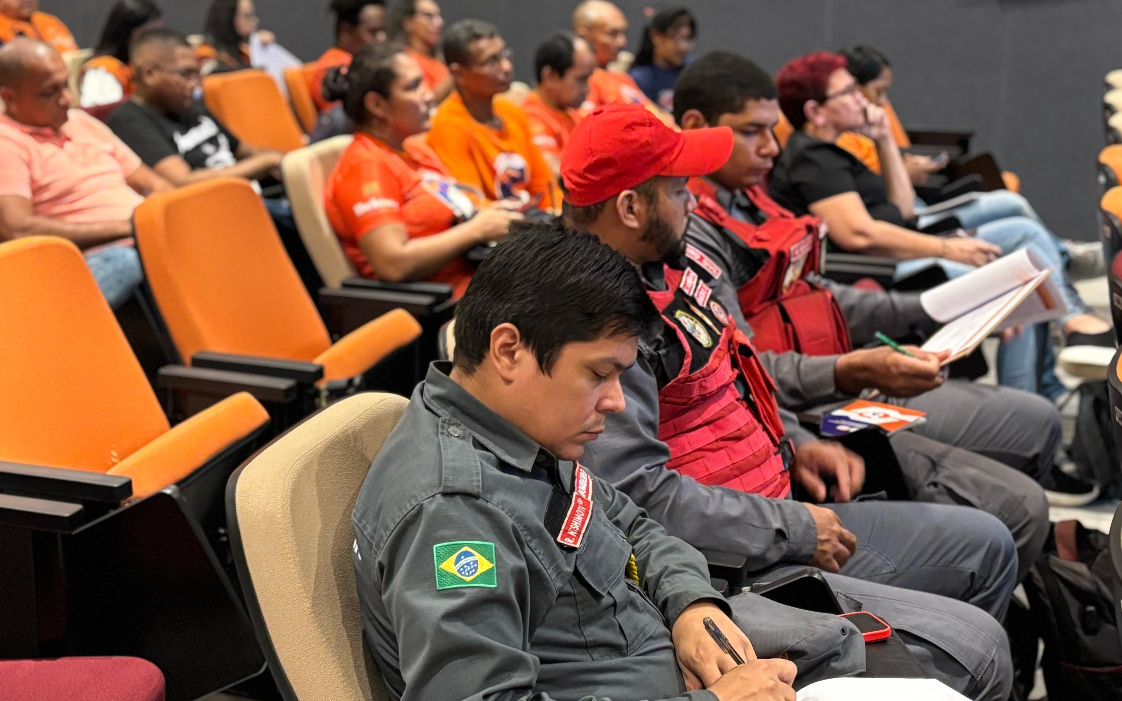 Treinamento da Defesa Civil reforça segurança emergencial em Belém