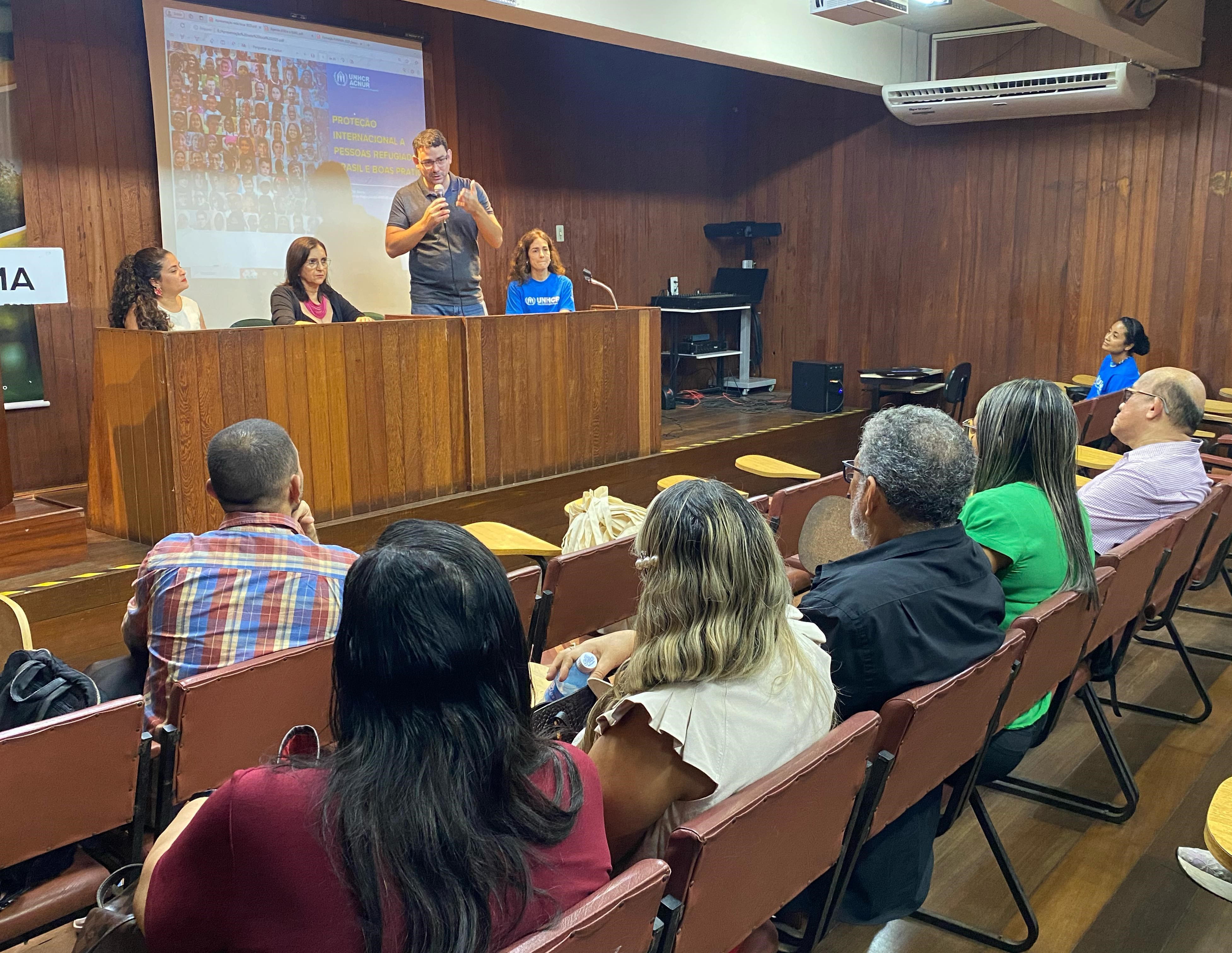 Funpapa recebe qualificação para atender migrantes e refugiados