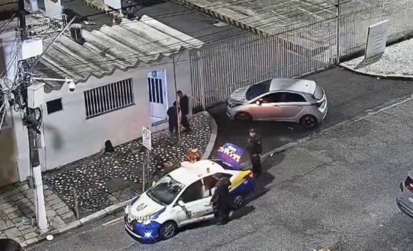 Guarda Municipal prende suspeito de furtar fios na Praça Santuário