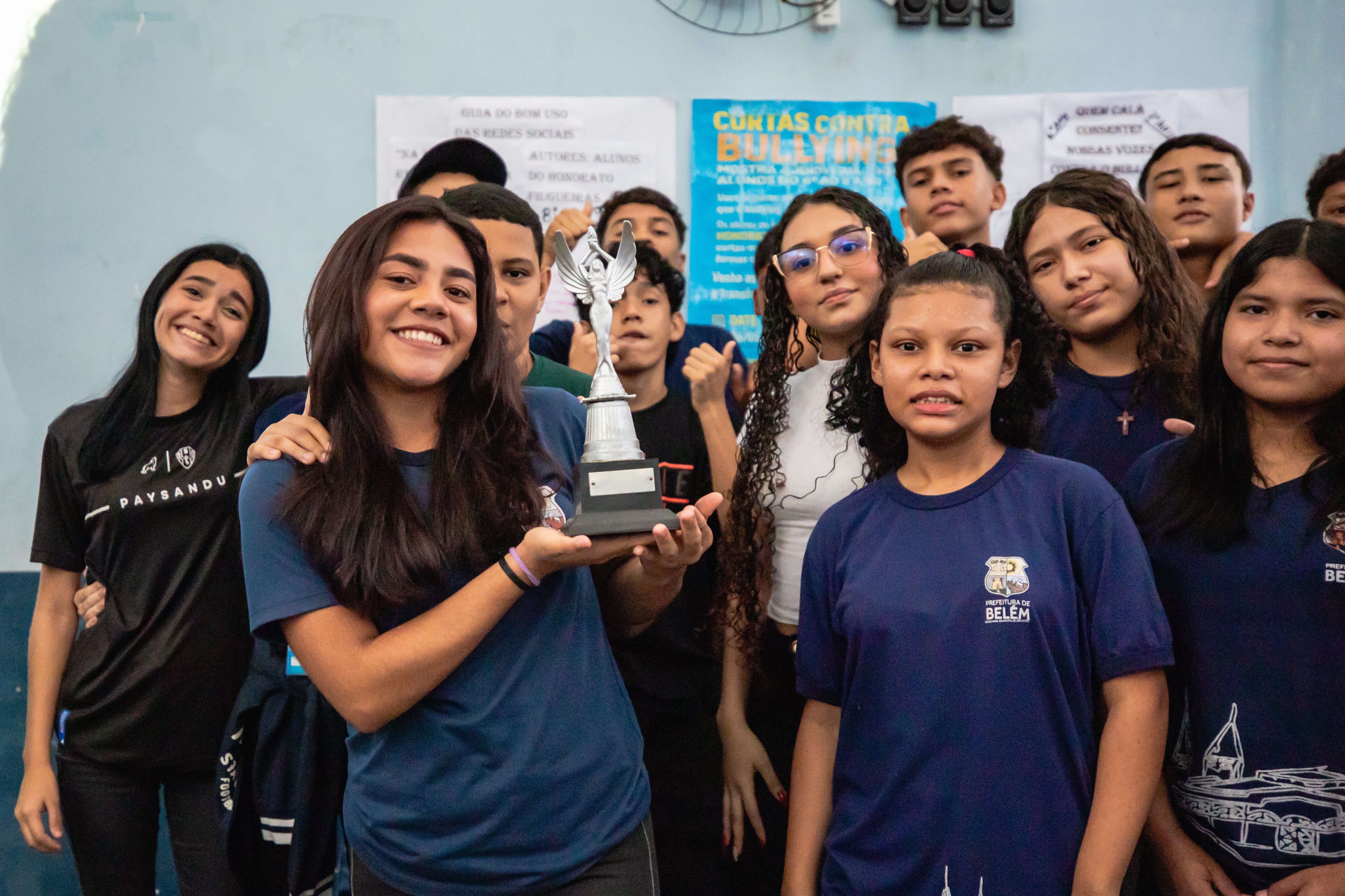 Alunos produzem curta-metragens para combater violência escolar