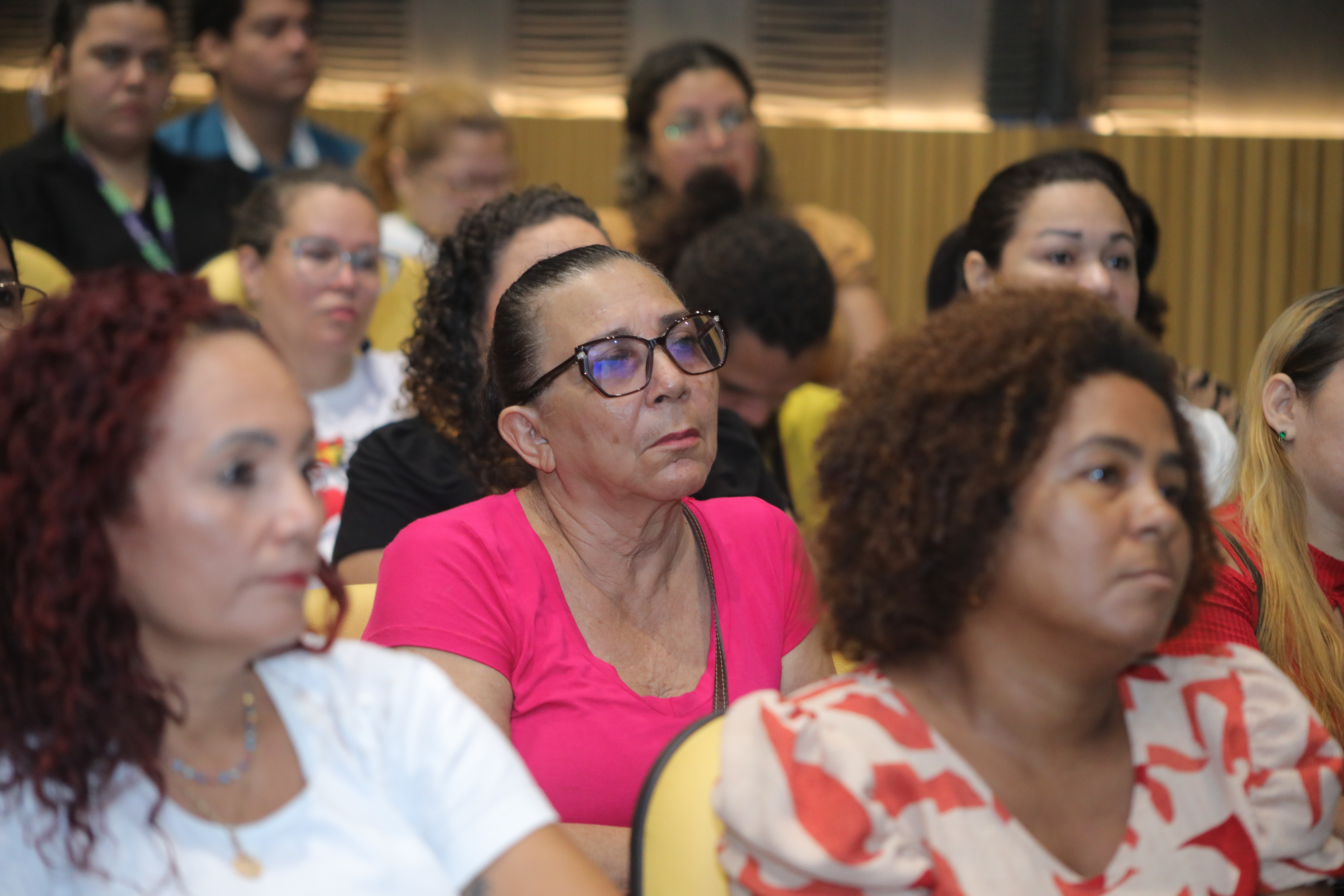 Prefeitura promove palestra sobre imagem pessoal e autocuidado