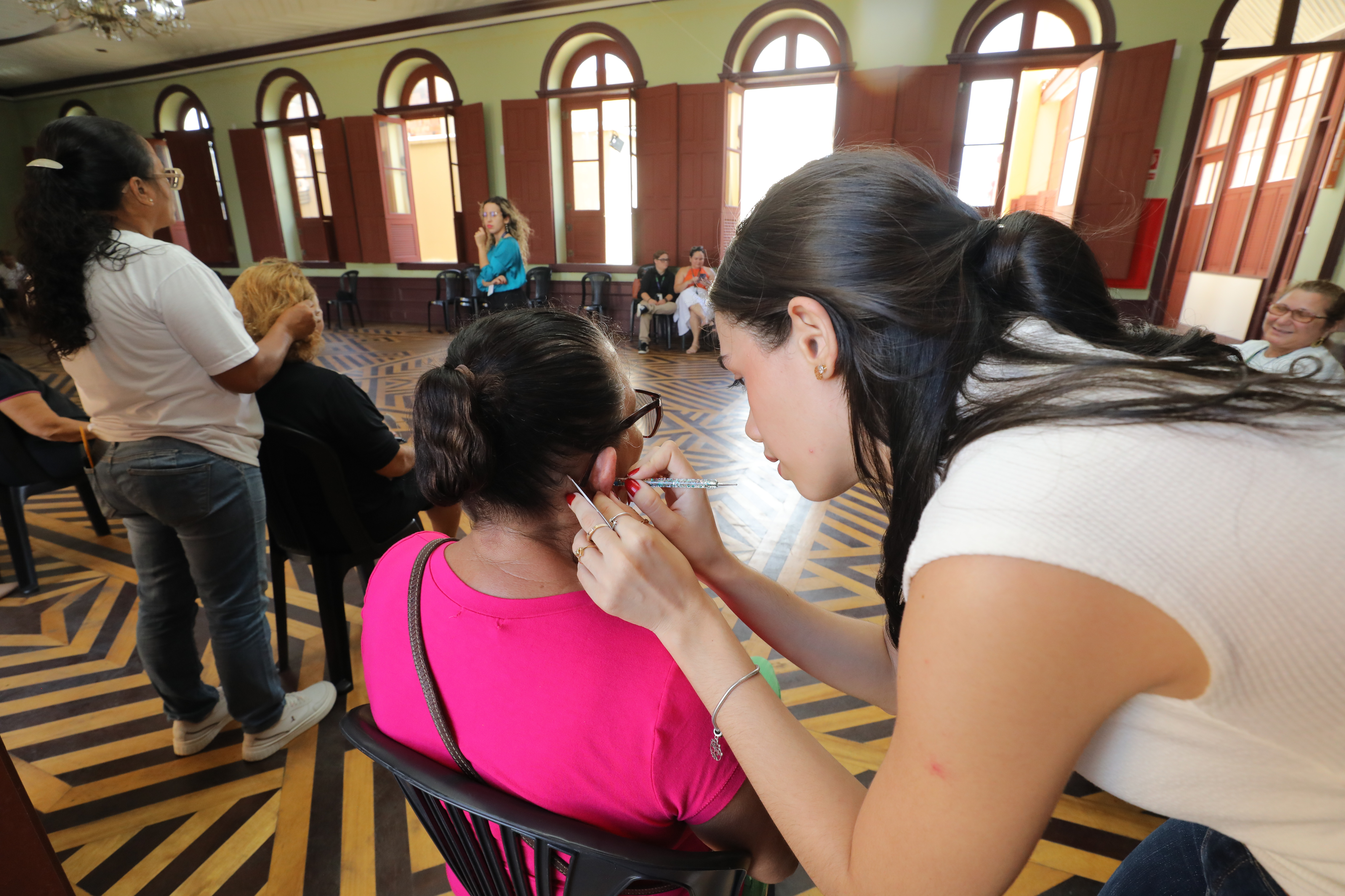 Prefeitura promove palestra sobre imagem pessoal e autocuidado