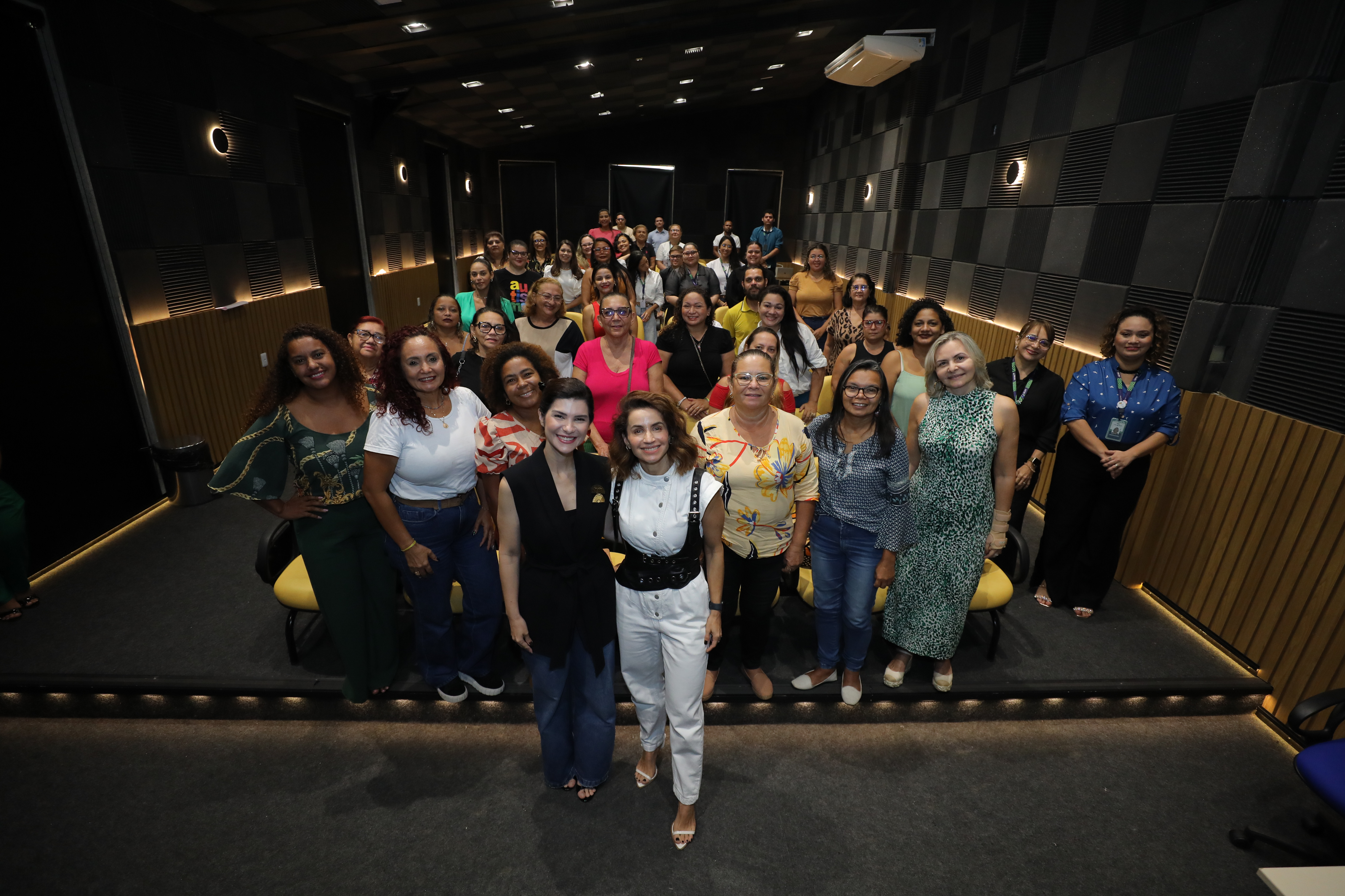 Prefeitura promove palestra sobre imagem pessoal e autocuidado