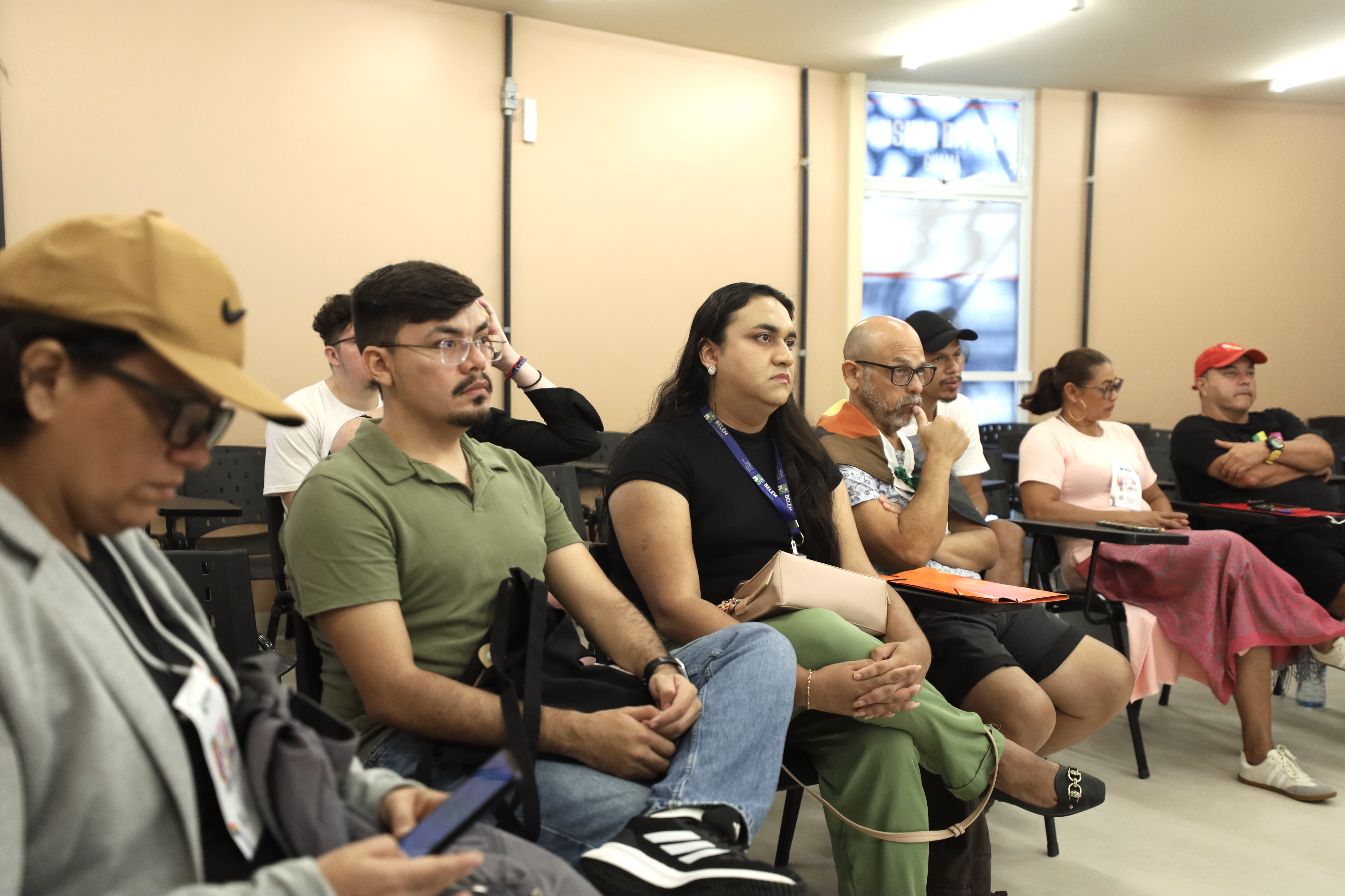 Conferência discute políticas públicas e direitos de pessoas LGBTQIA+