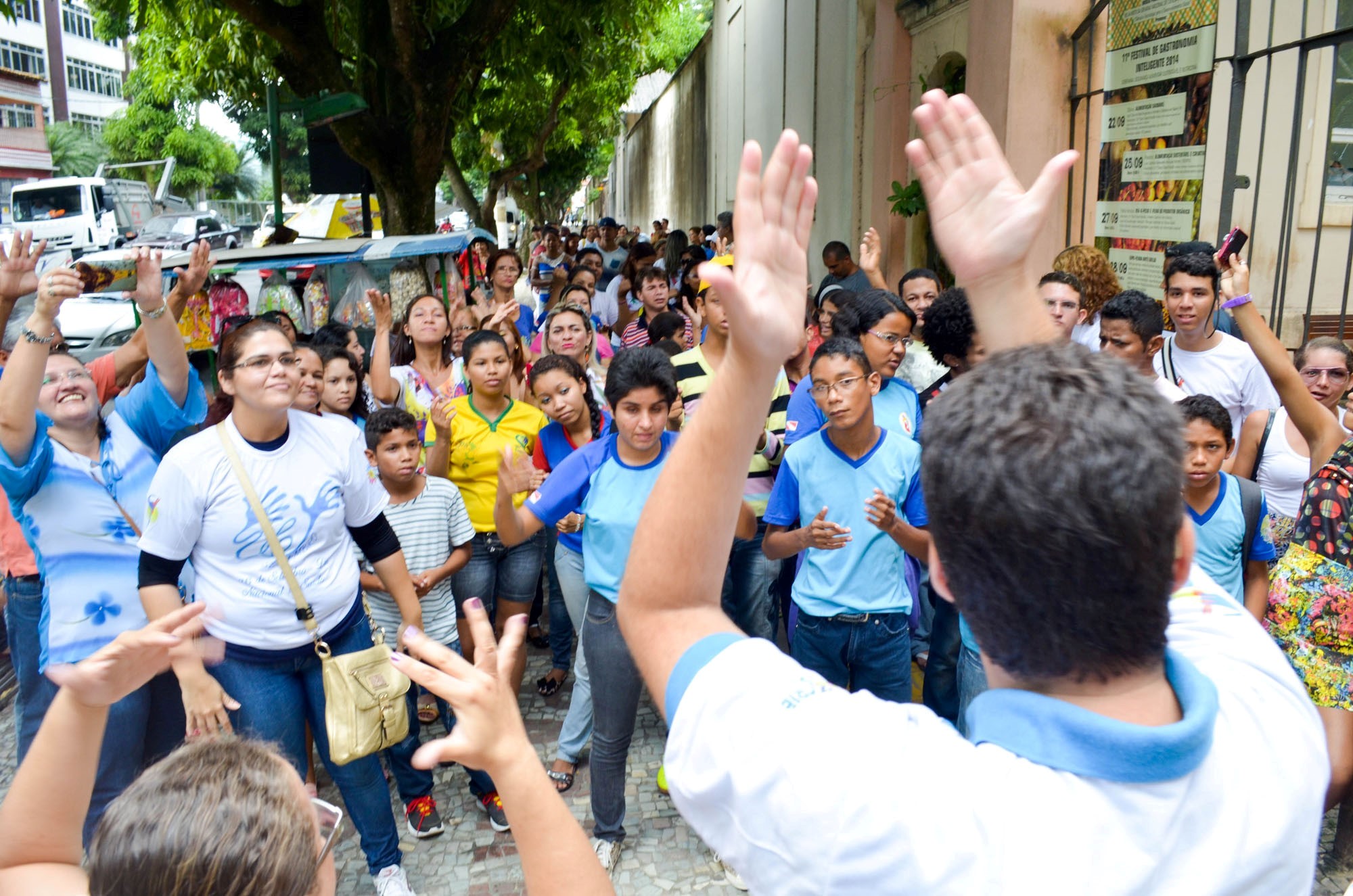 Dia Nacional do Surdo tem programação inclusiva voltada para alunos e professores