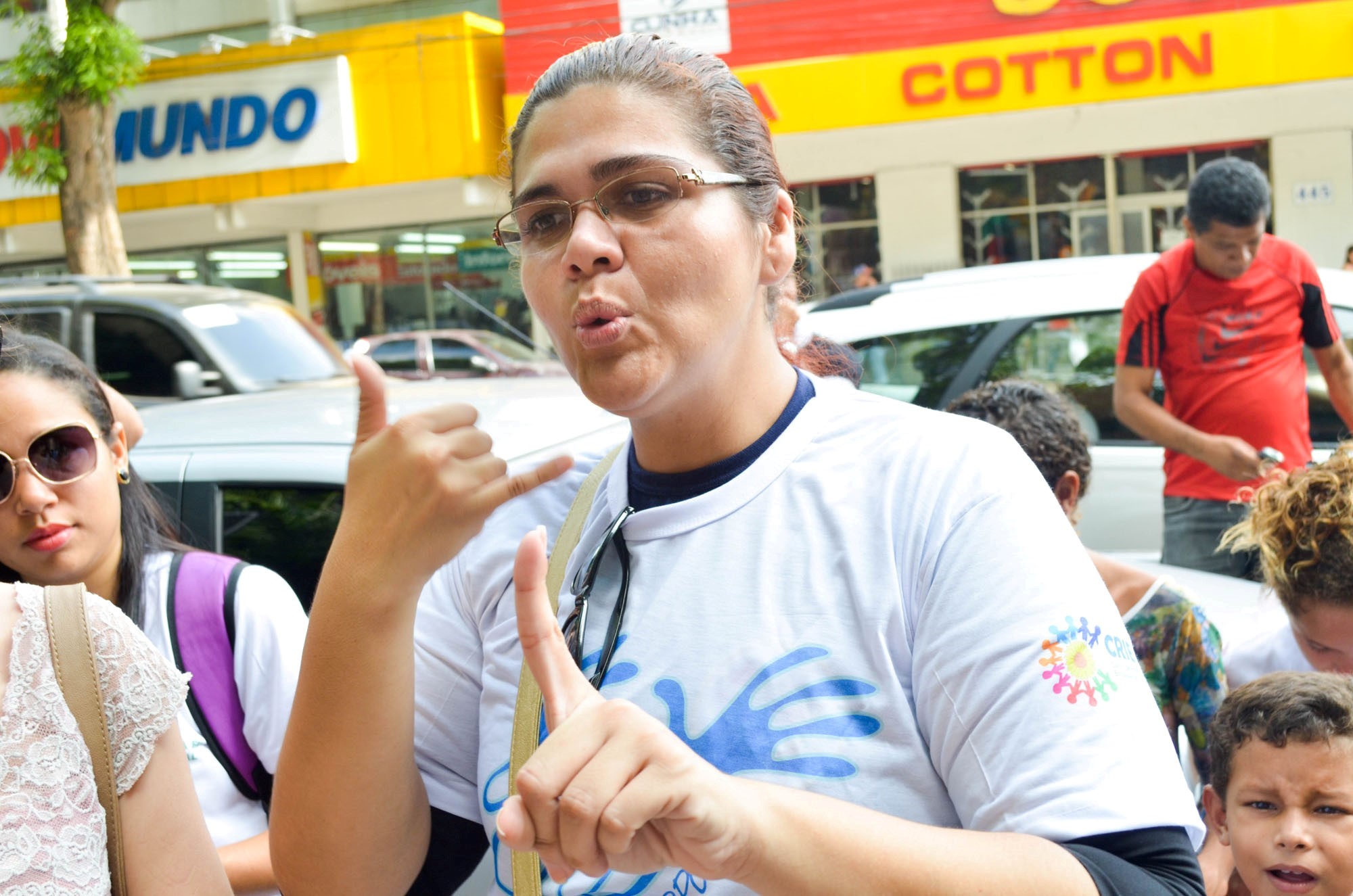 Dia Nacional do Surdo tem programação inclusiva voltada para alunos e professores