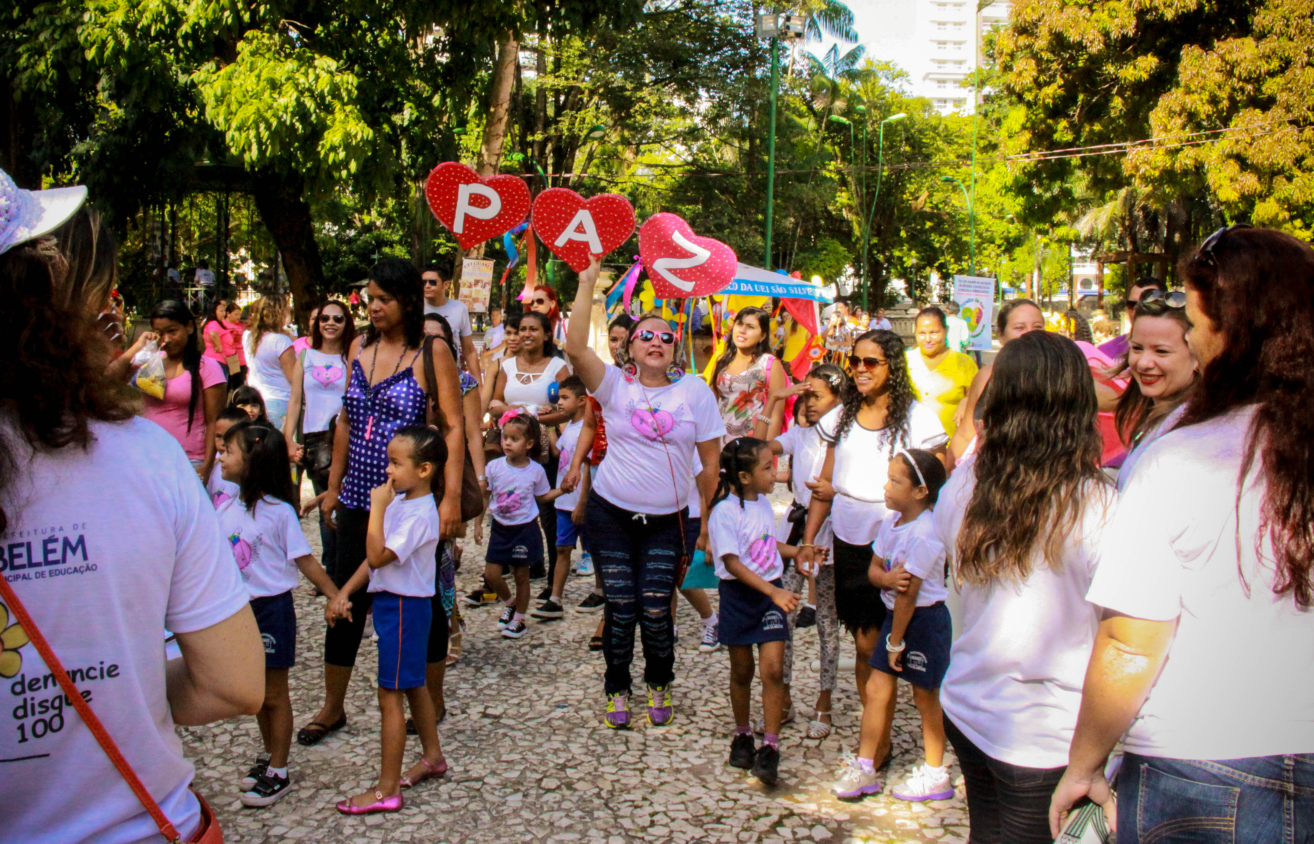 Manifestação cultural encerra atividades de 2016 do projeto “Direito de Ser"