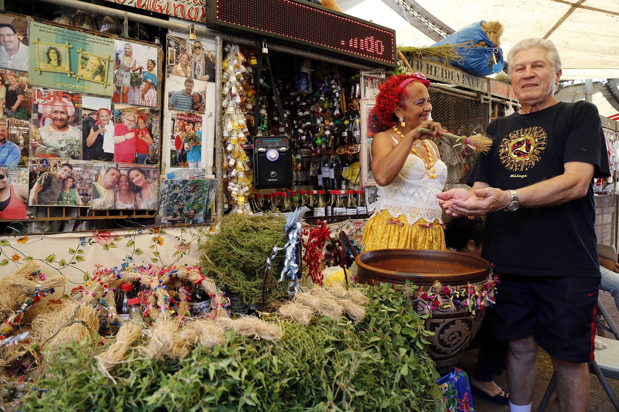 Em Belém devotos comemoram o  Dia de São João