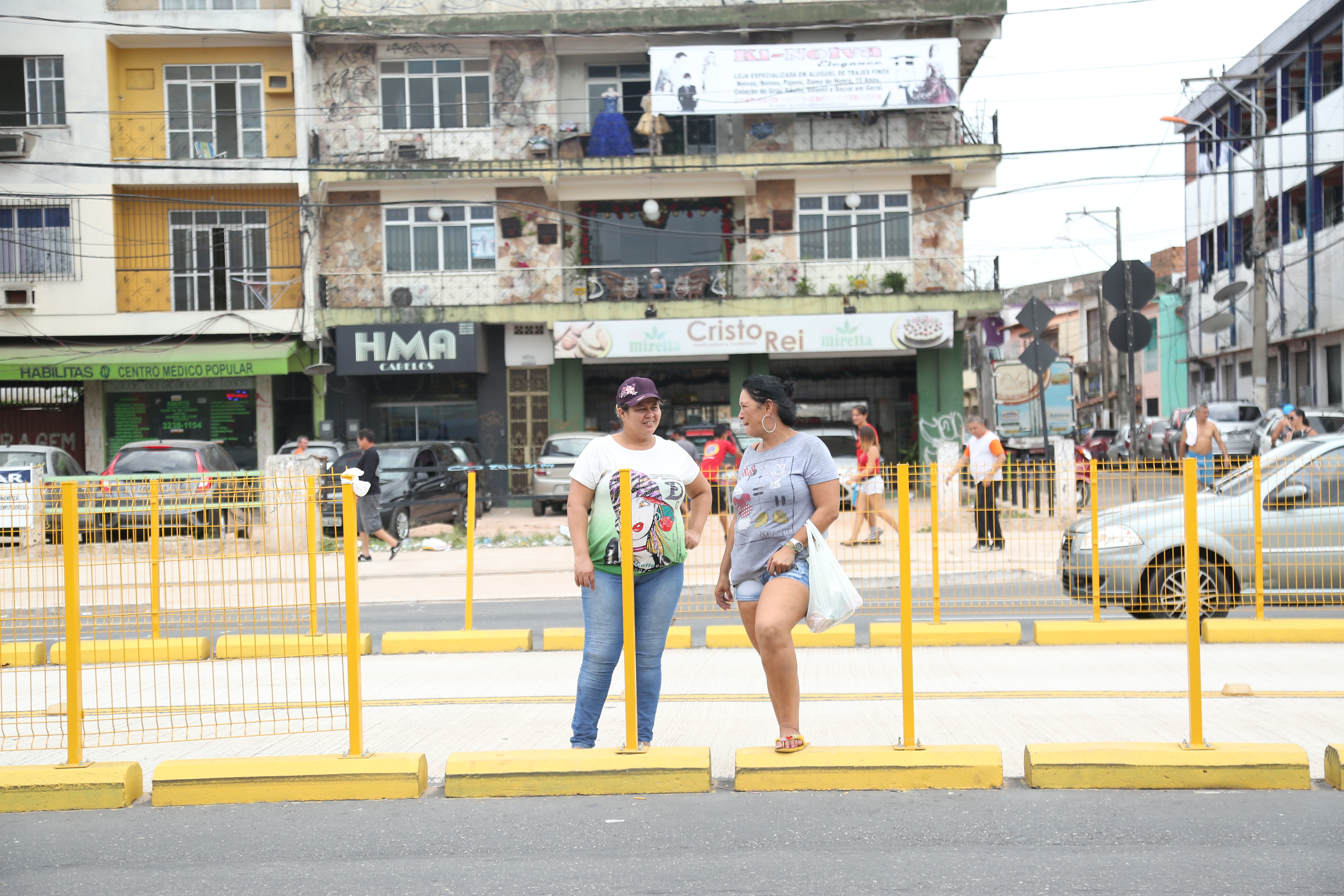 Grades de isolamento da canaleta do BRT serão recolocadas