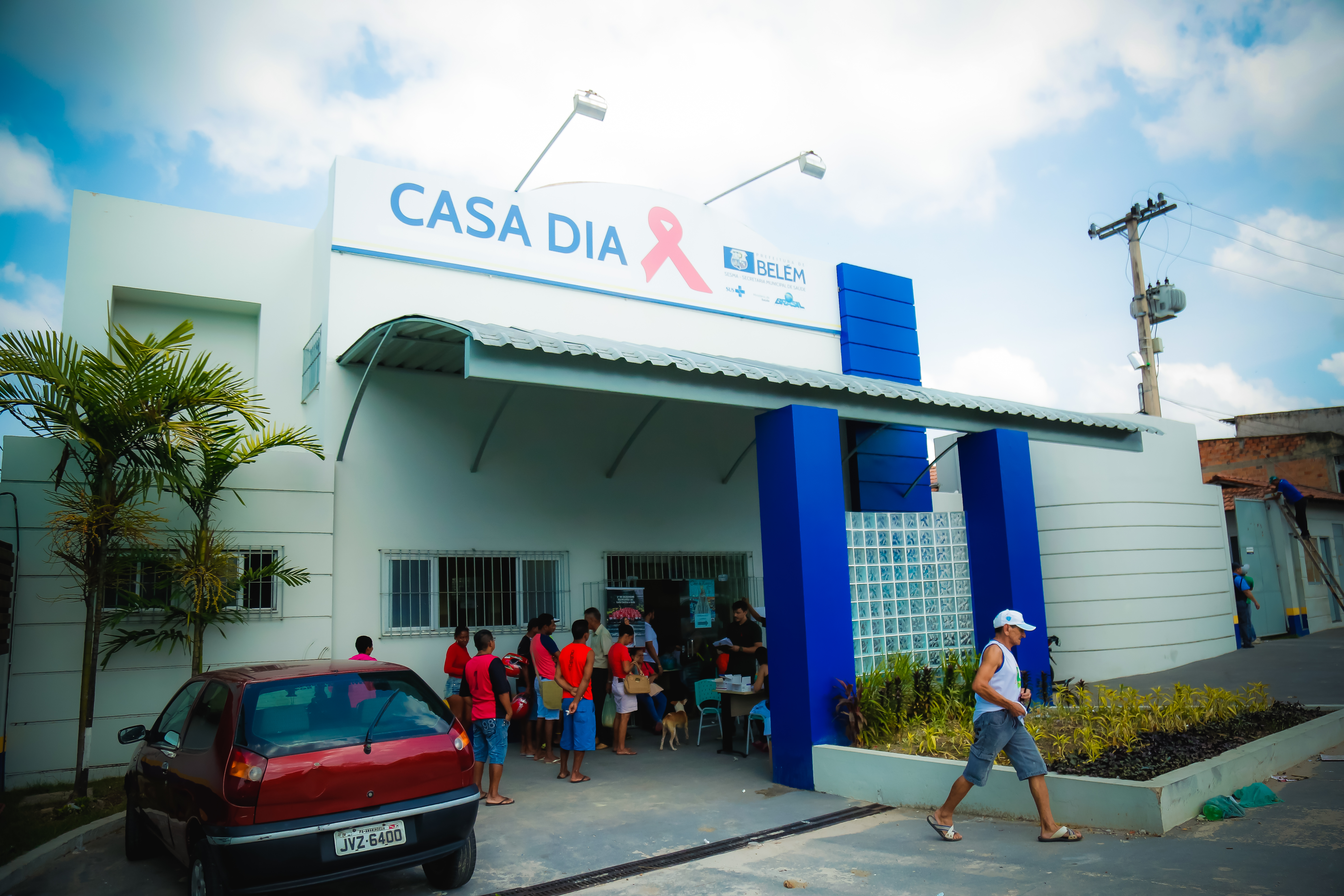 Dia Mundial de Luta contra a Aids é comemorado com testagens rápidas e ações educativas 