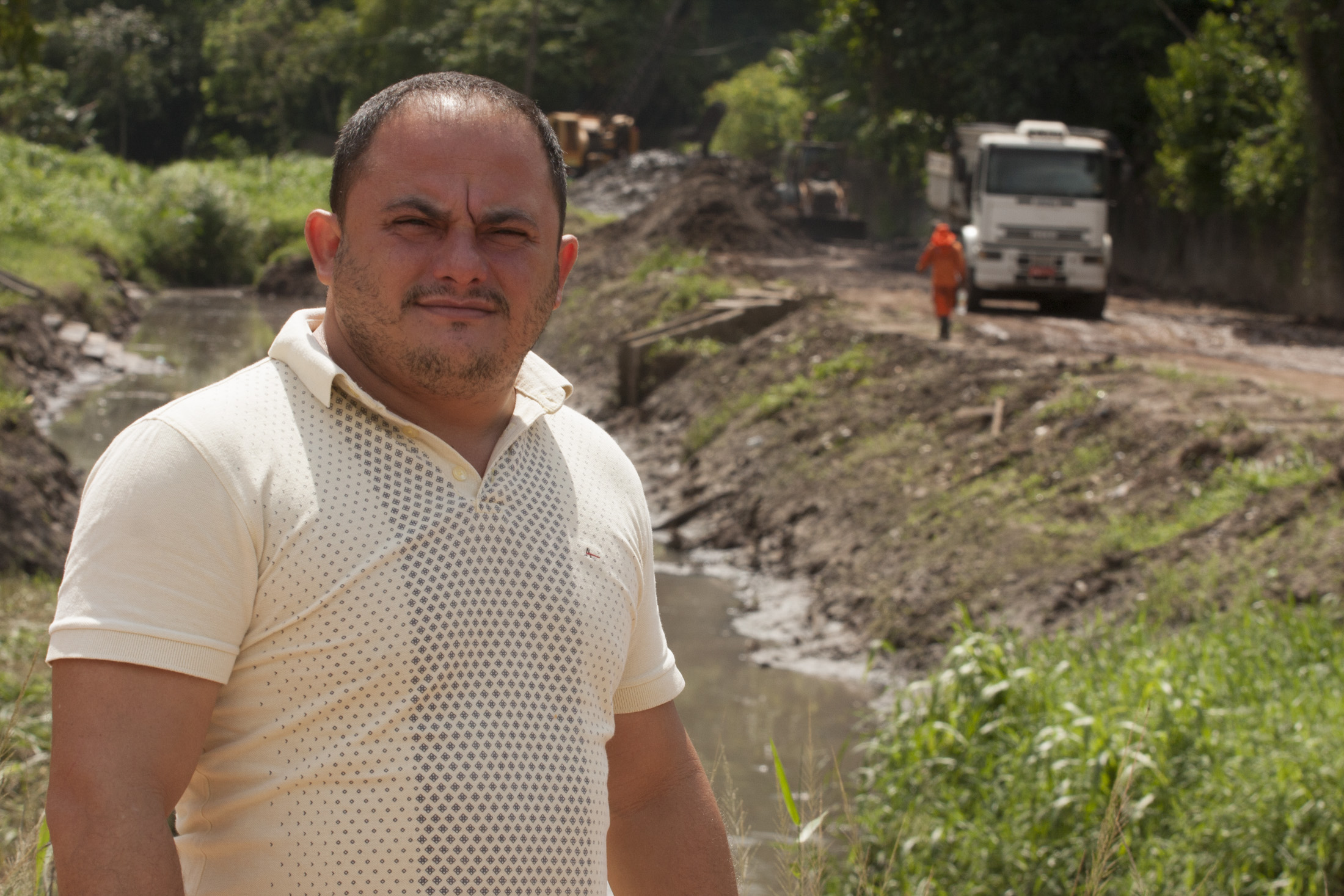 Prefeitura reforça limpeza e dragagem de canais