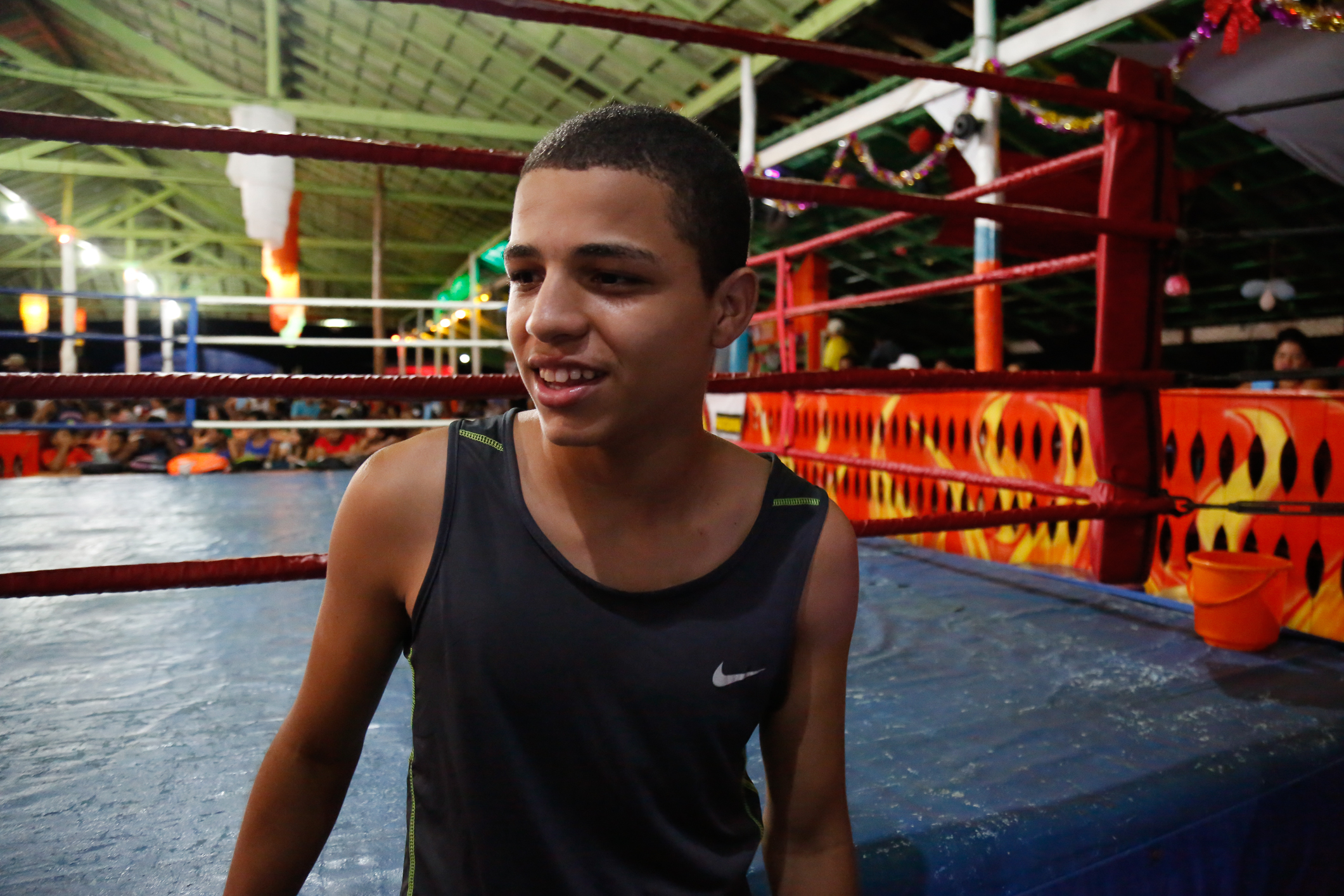 Projeto Nocaute na Violência beneficia mais de três mil jovens e revela talentos no boxe