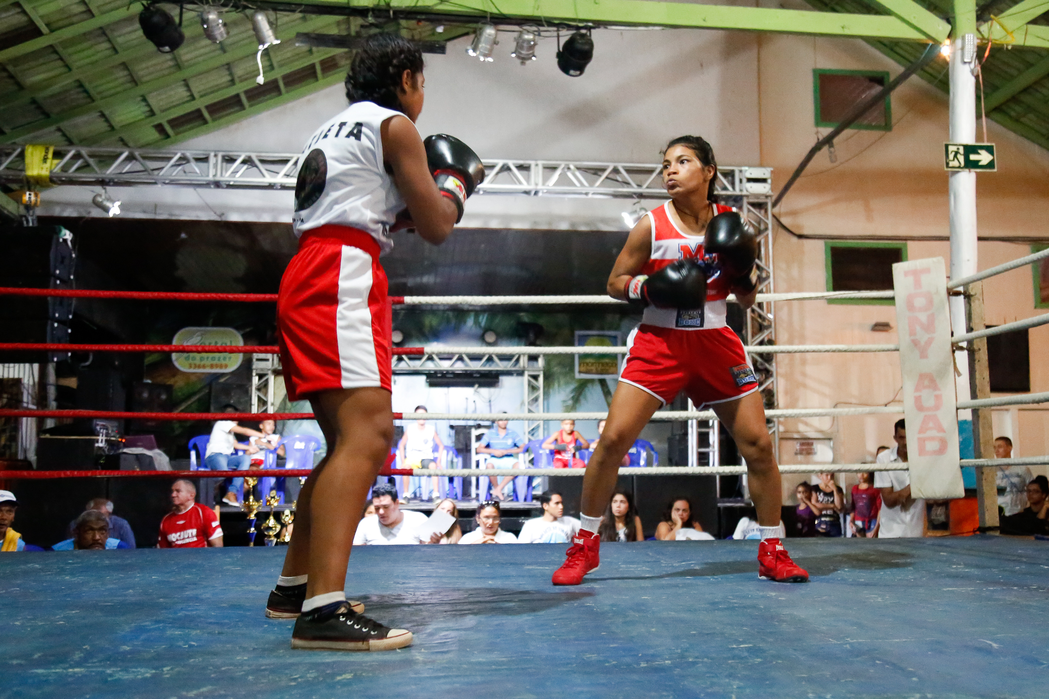 Projeto Nocaute na Violência beneficia mais de três mil jovens e revela talentos no boxe