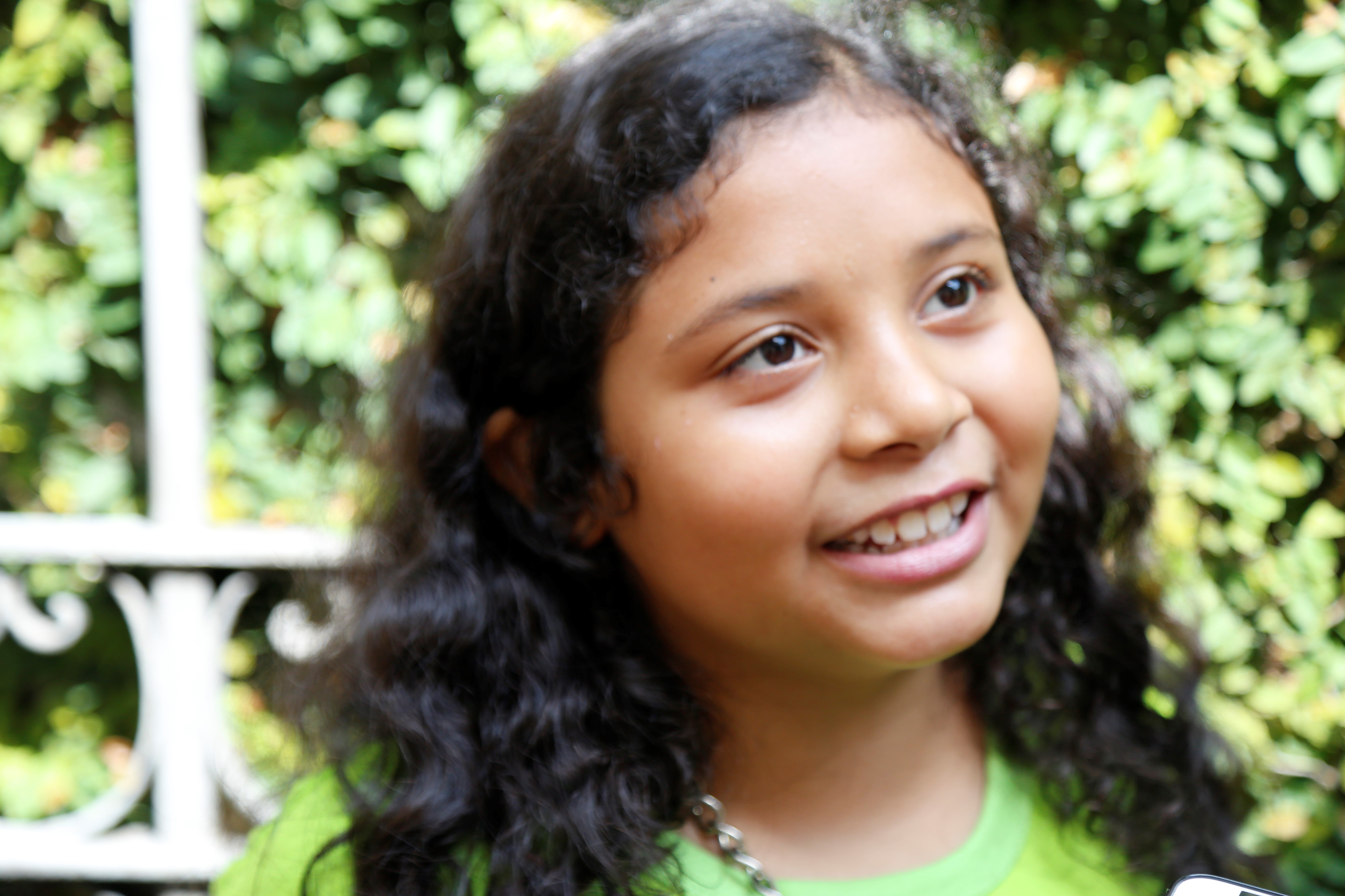 Alunos da rede municipal emocionam na III Cantata de Natal da Semec