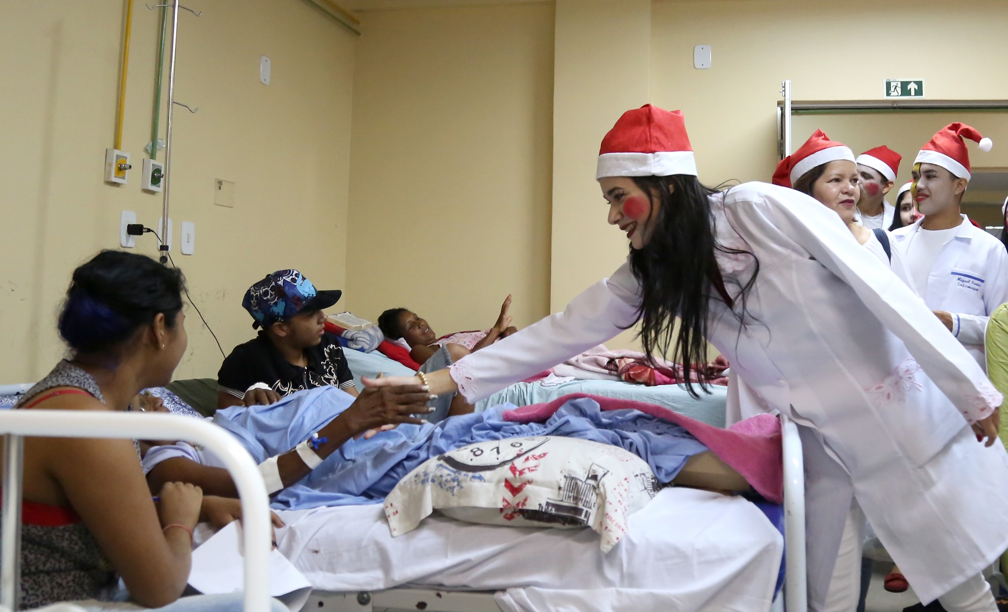 Pacientes internados no HPSM Mário Pinotti têm Natal antecipado  