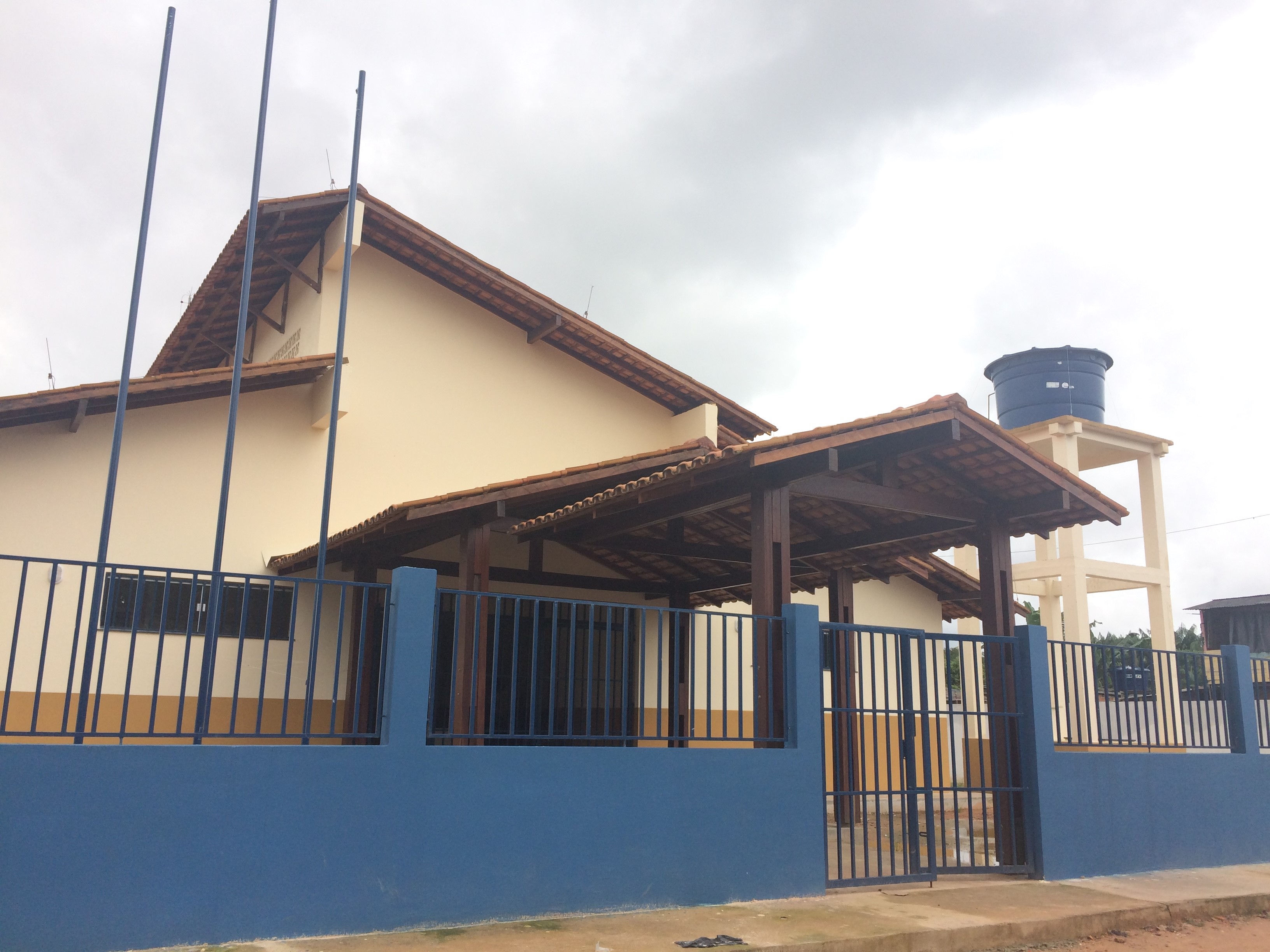 Ano letivo em Belém começa com anúncio de novos investimentos em Educação