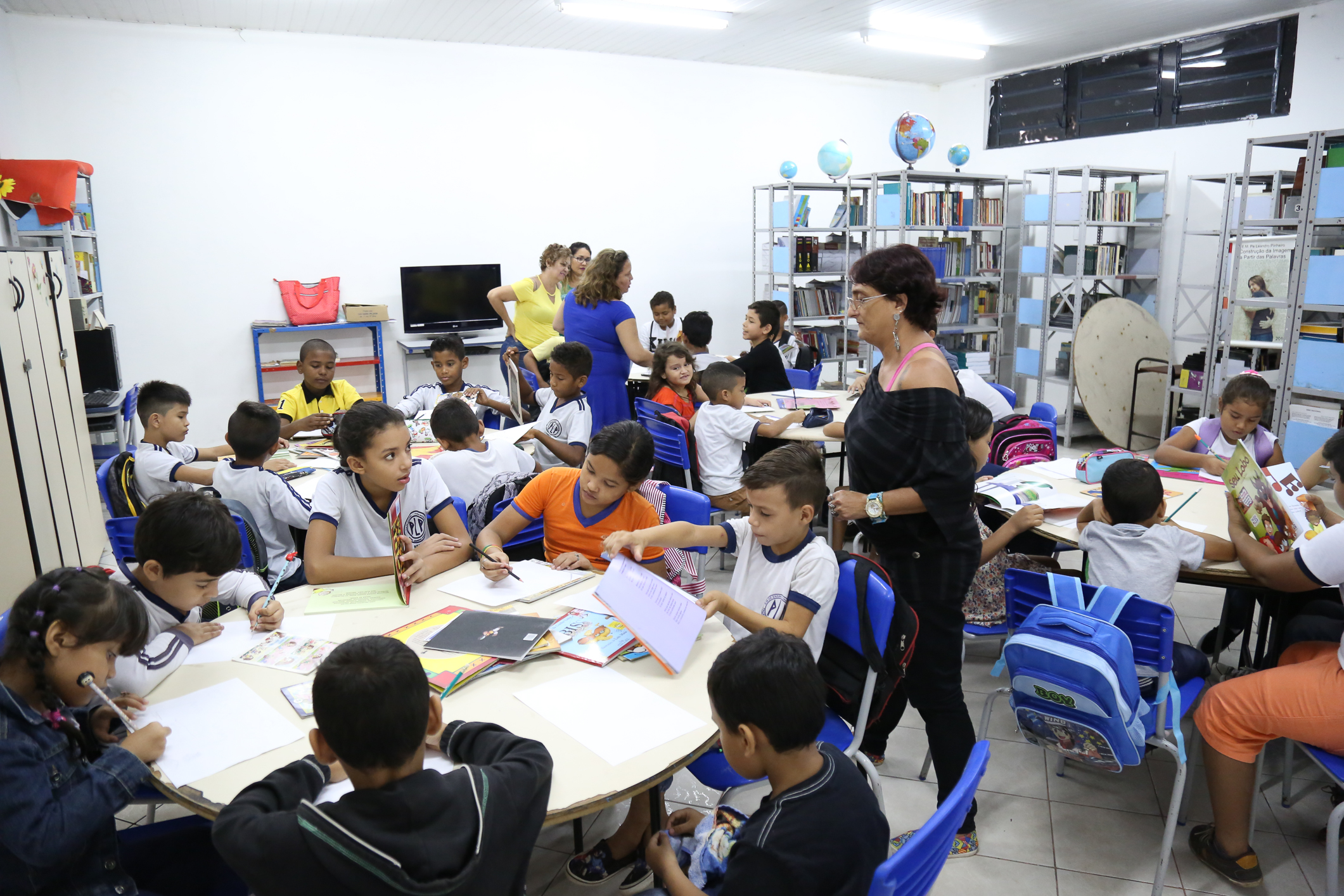 Programação cultural marca volta às aulas na rede municipal