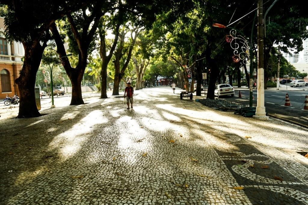 Prefeitura entrega Praça da República reformada para a população