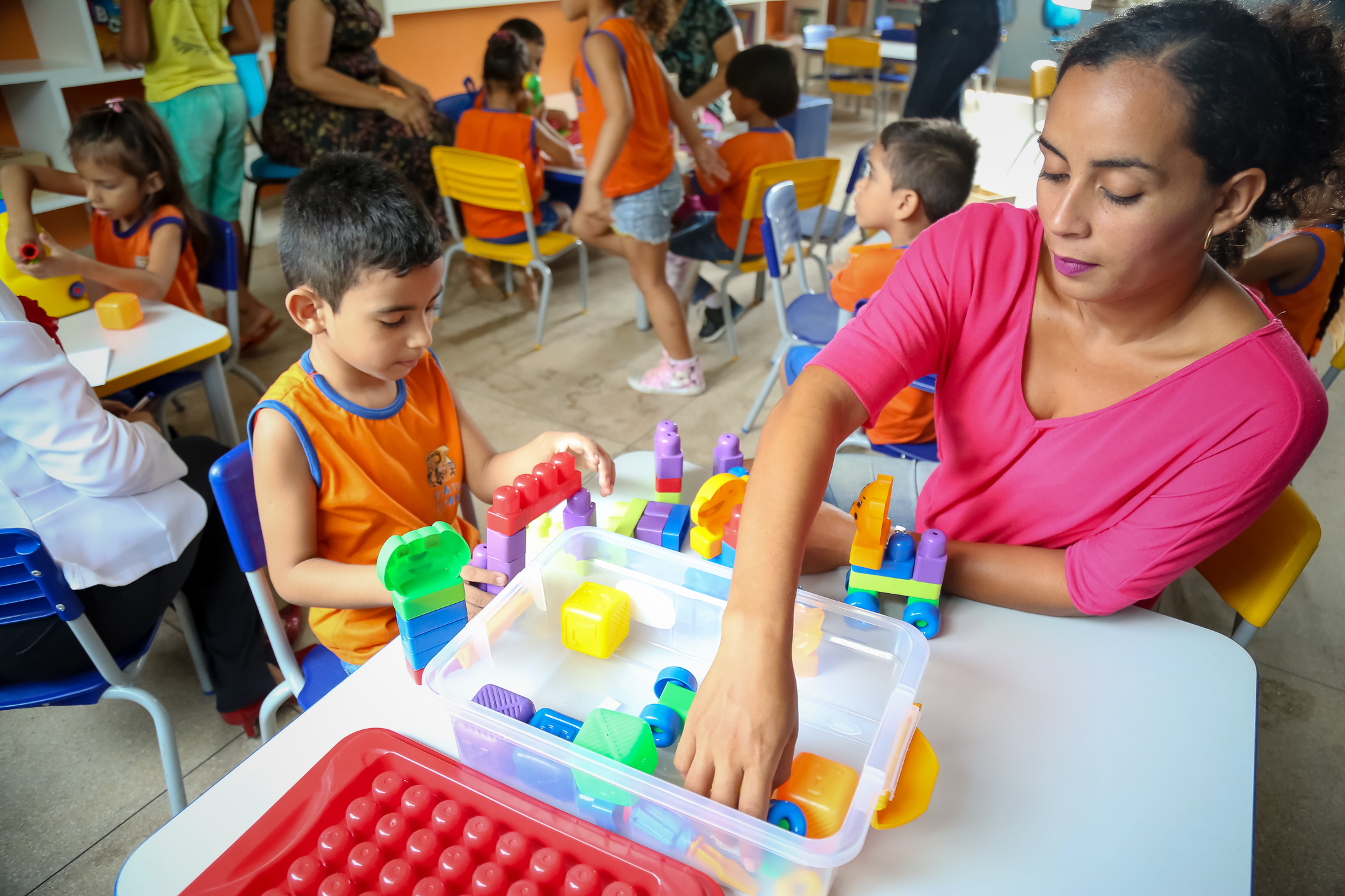Projetos aproximam e ajudam a integrar famílias e escolas