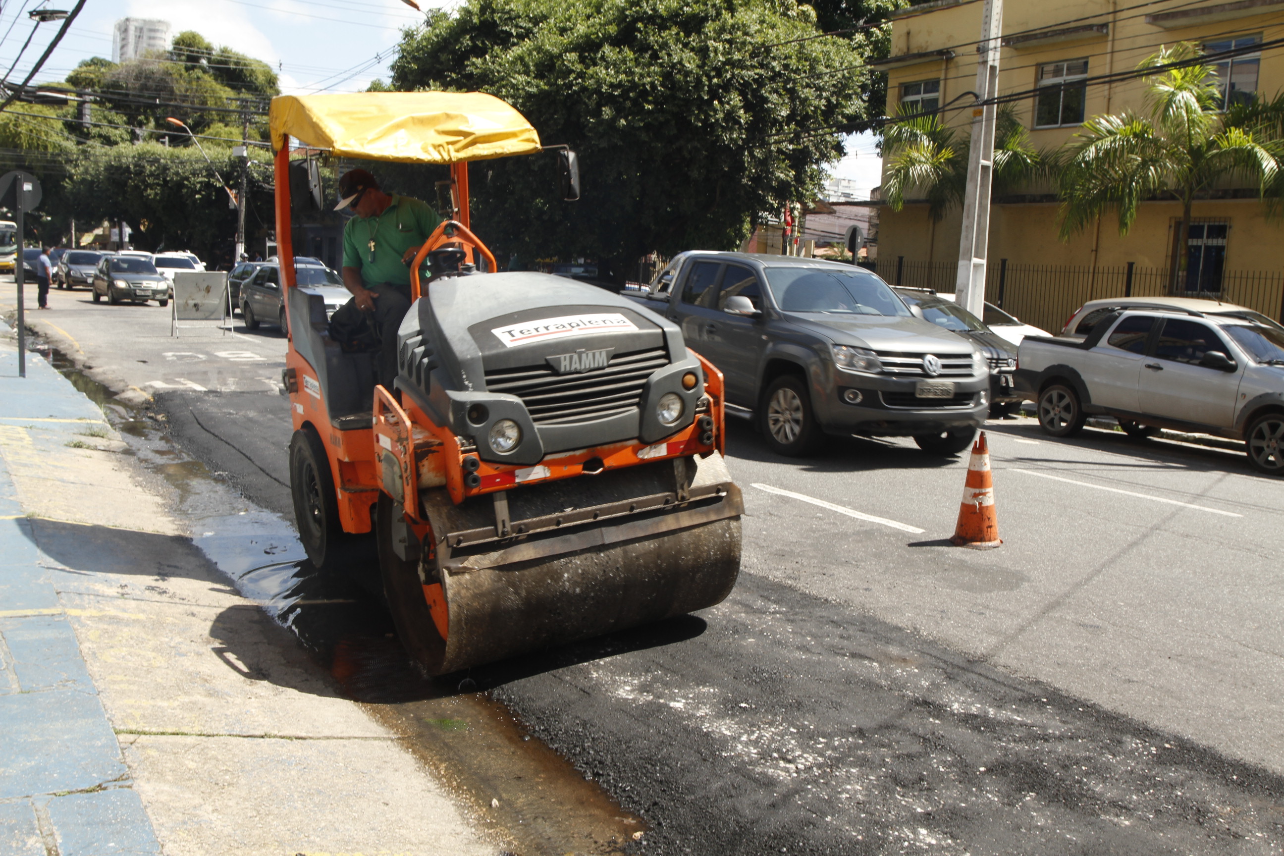 Manutenção asfáltica melhora segurança para condutores