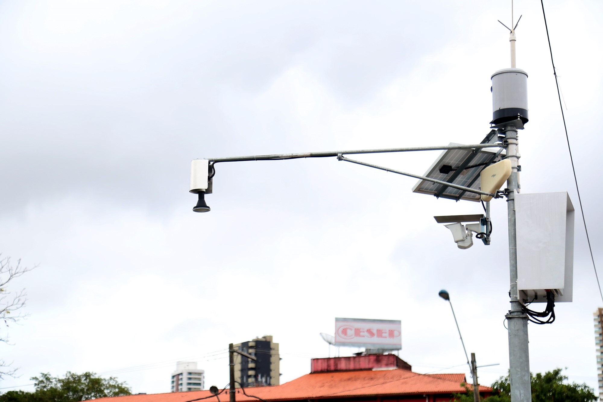 Prefeitura investe em ações preventivas e tecnologia para minimizar transtornos de chuvas e marés