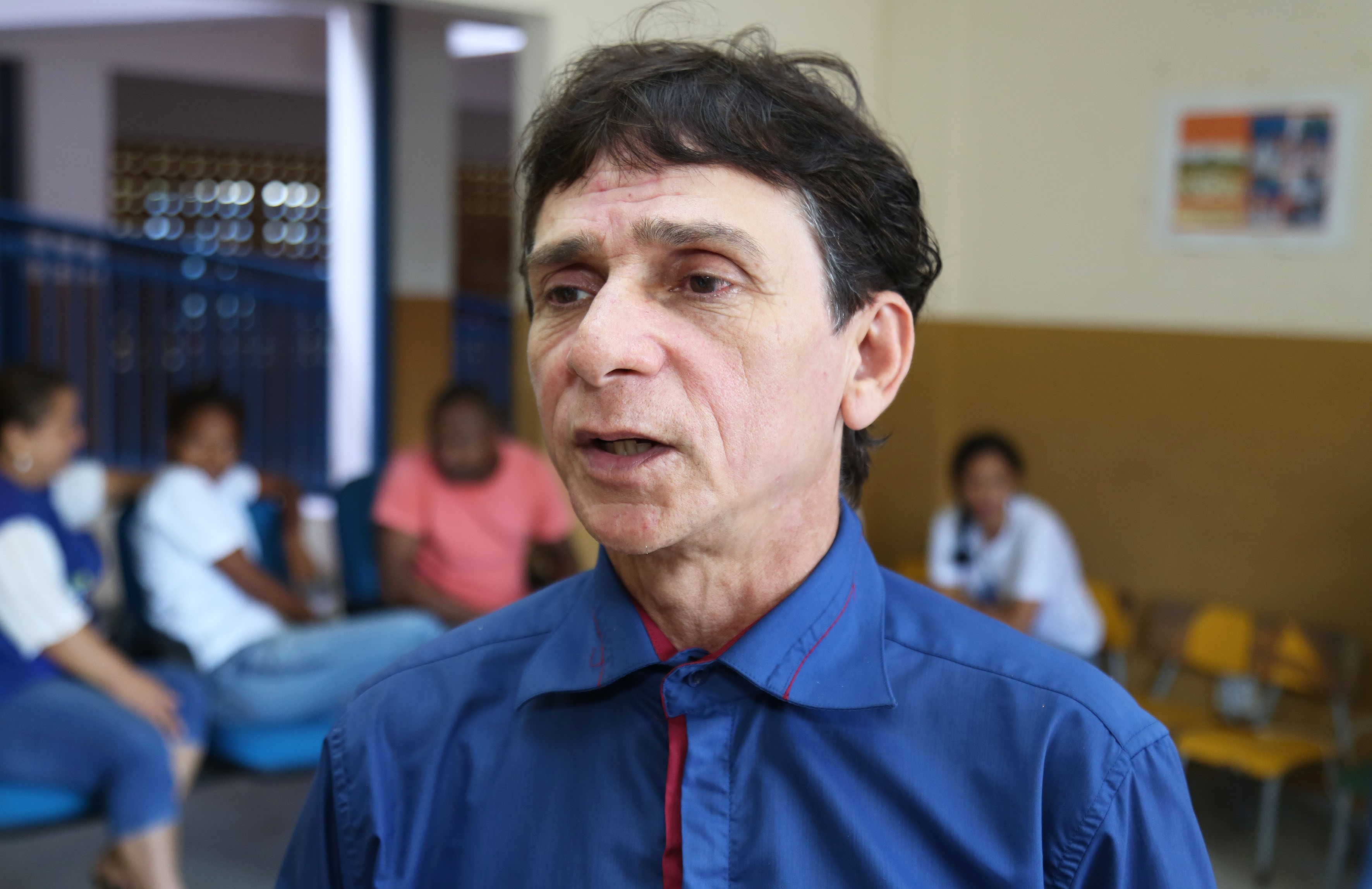 Alunos do Tenoné recebem da Prefeitura medicação contra verminoses