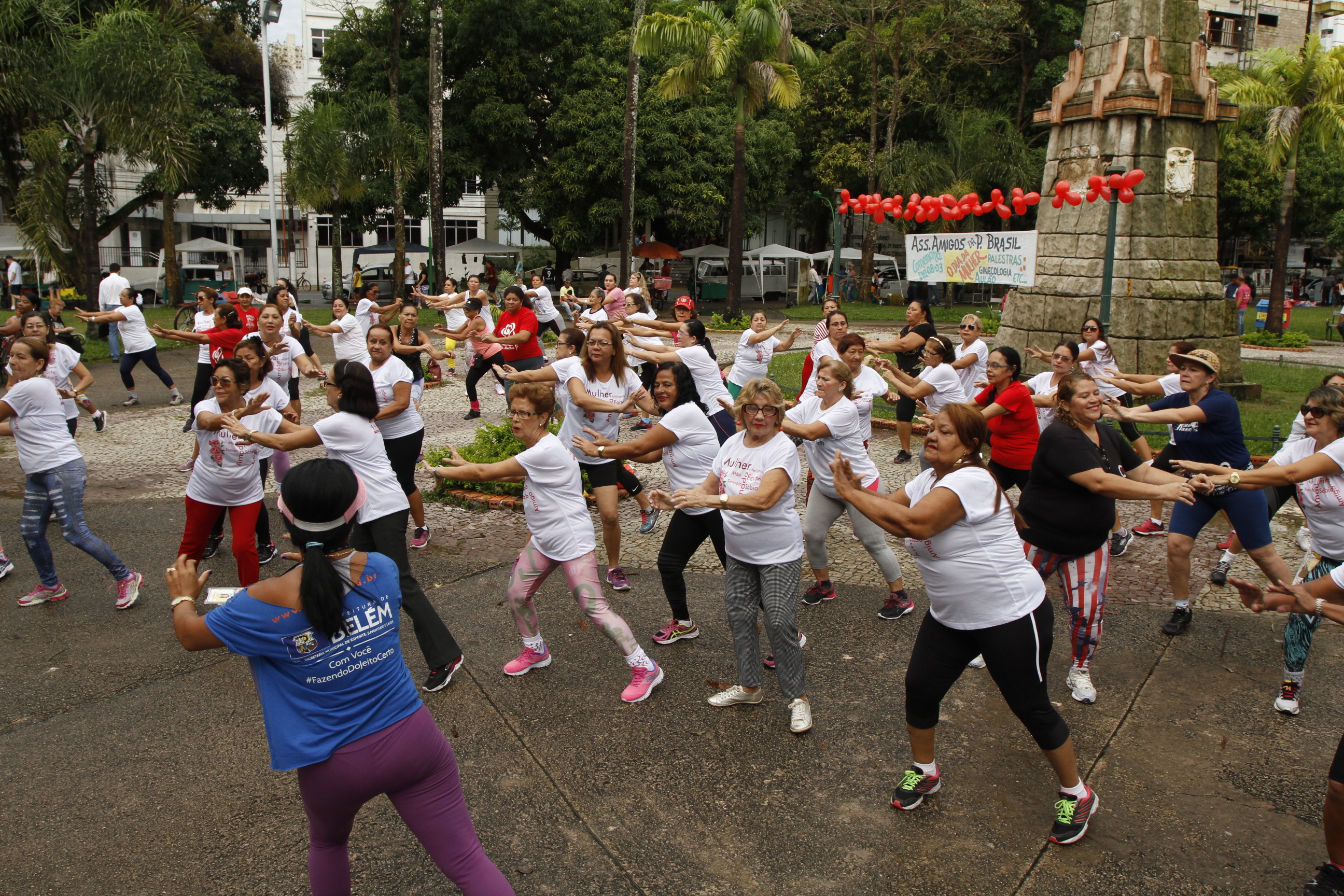Programação na Praça Brasil celebra Dia da Mulher