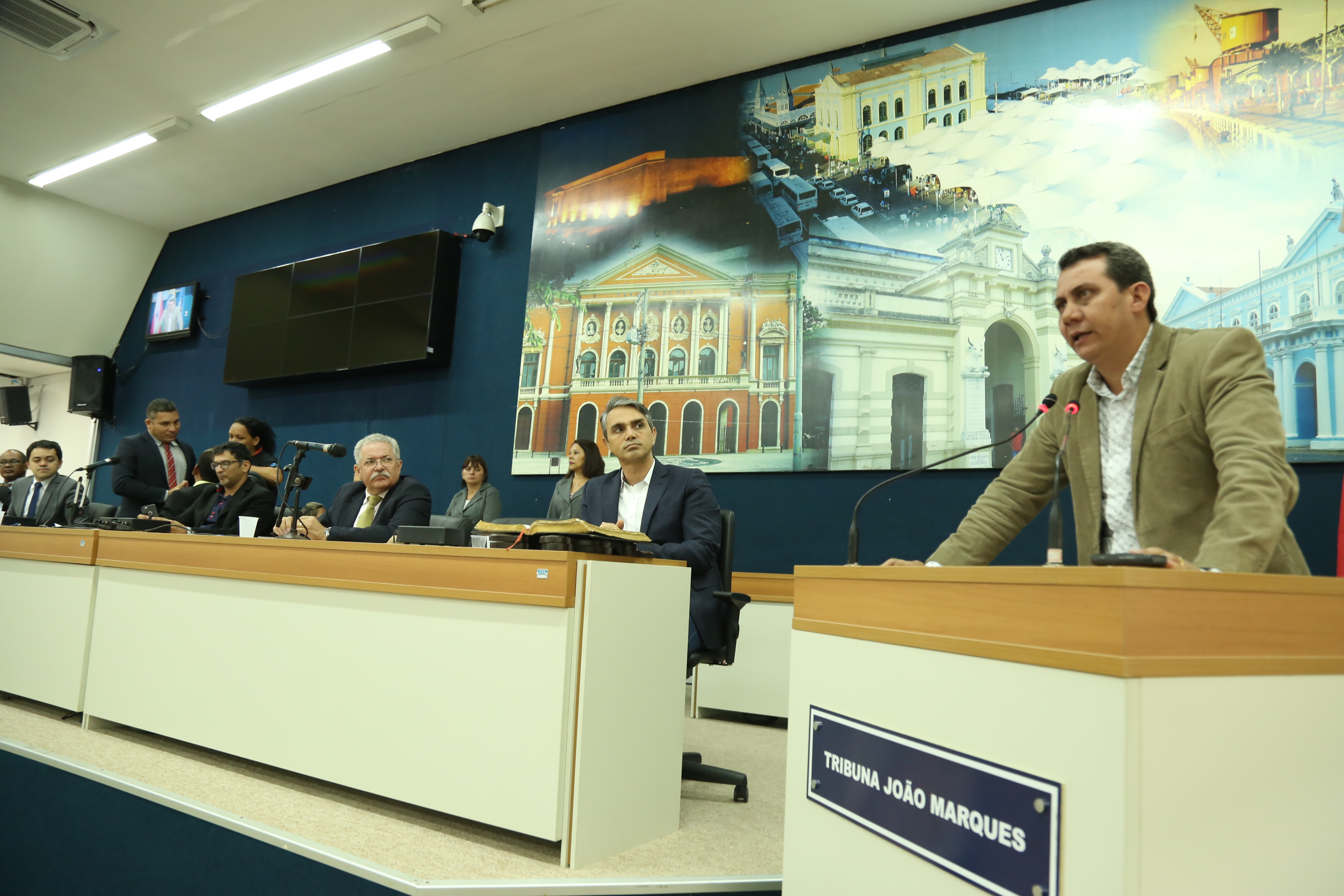 Prefeitura de Belém participa de debate na Câmara sobre tratamento de resíduos sólidos