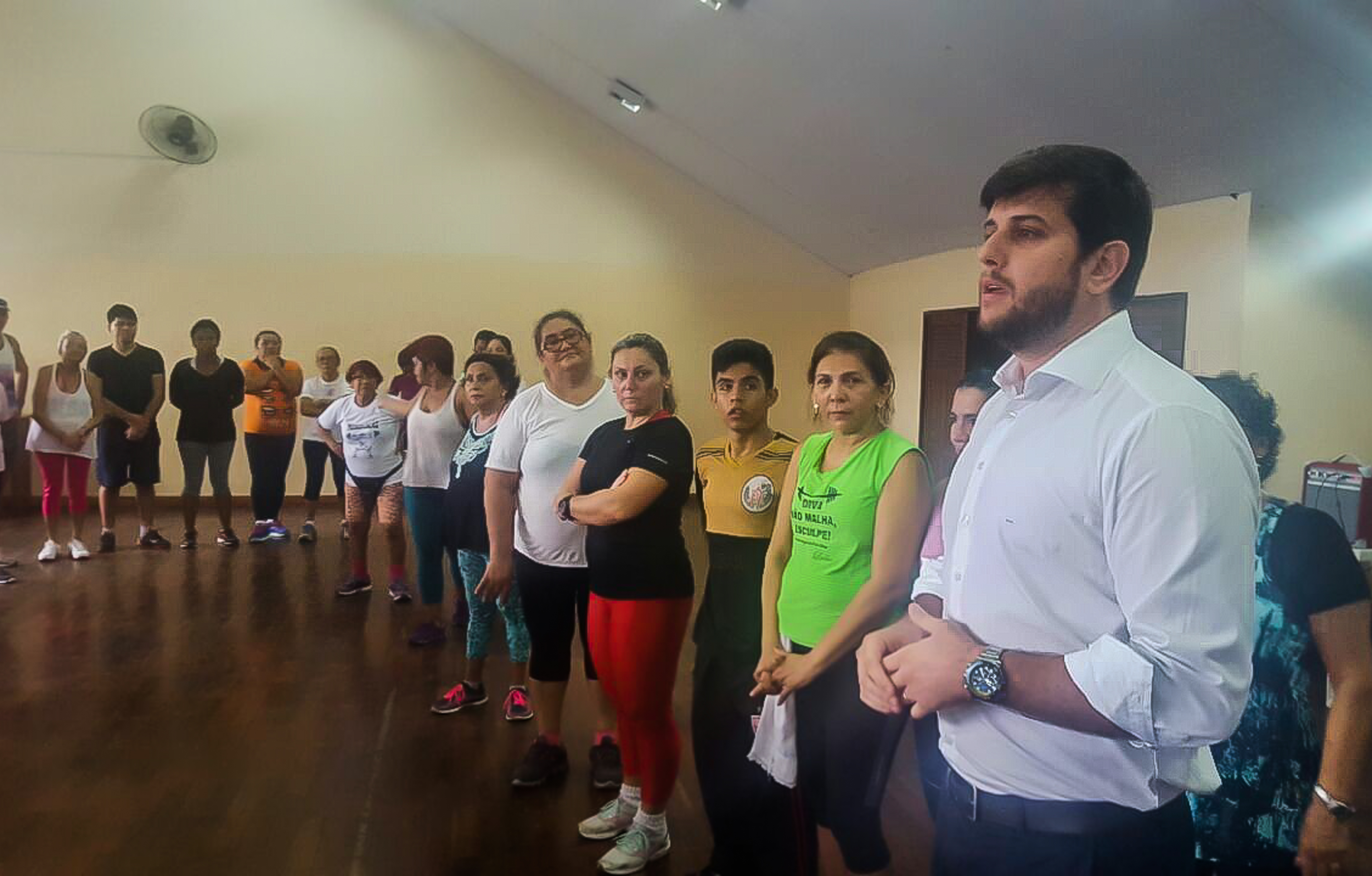 Projetos incentivam prática esportiva entre jovens e adultos