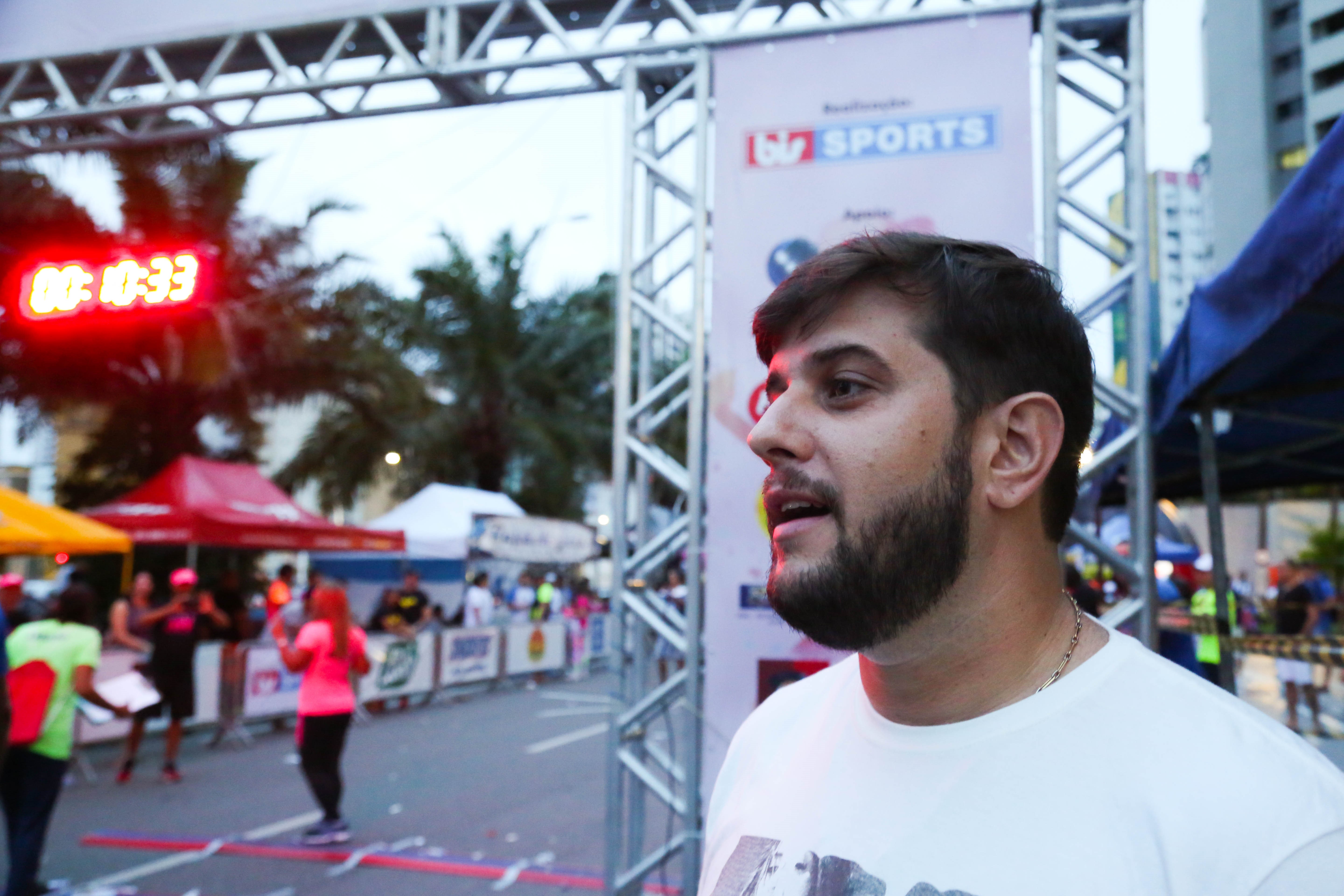 Corrida da Mulher reúne quase 2 mil atletas em Belém