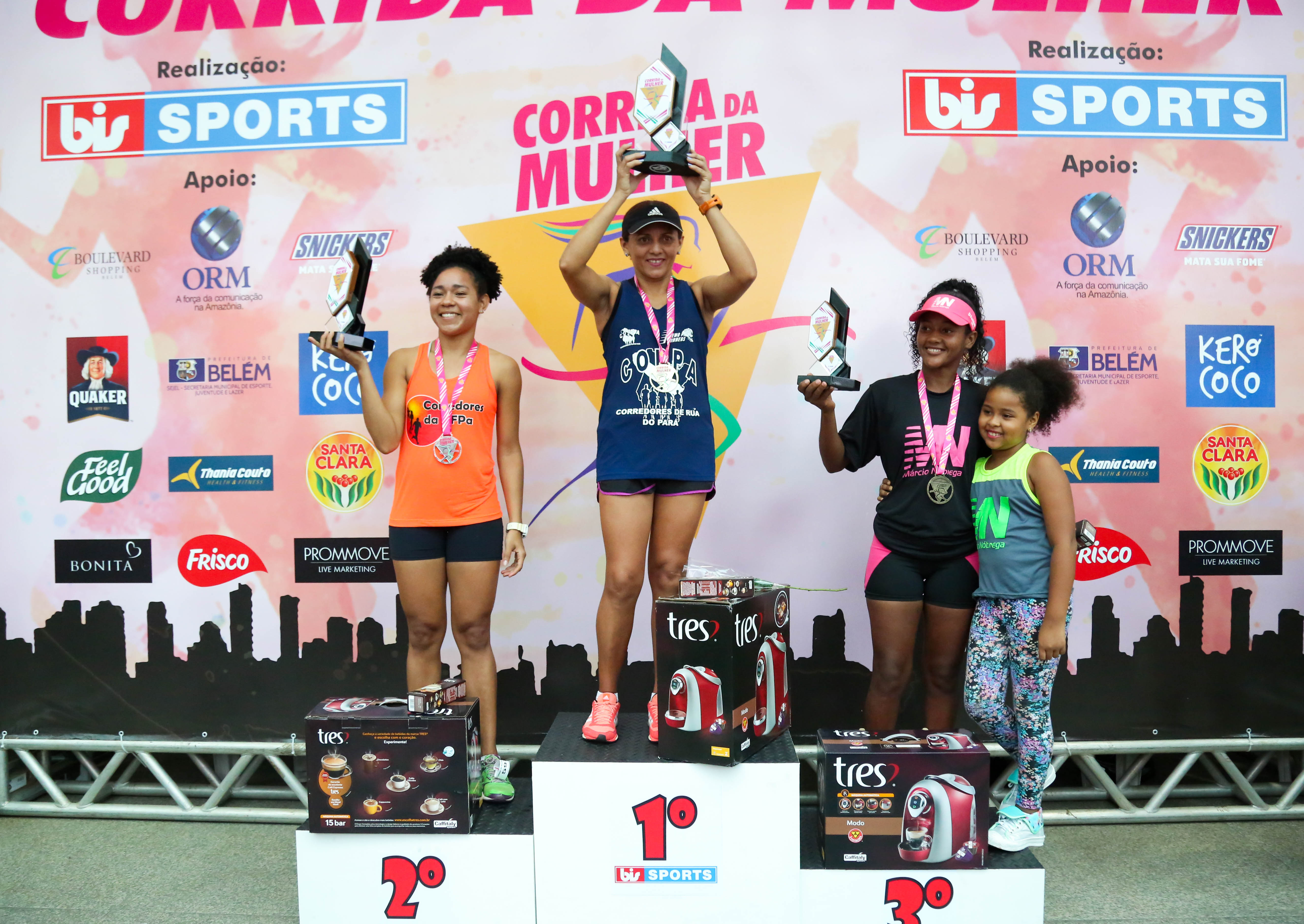 Corrida da Mulher reúne quase 2 mil atletas em Belém