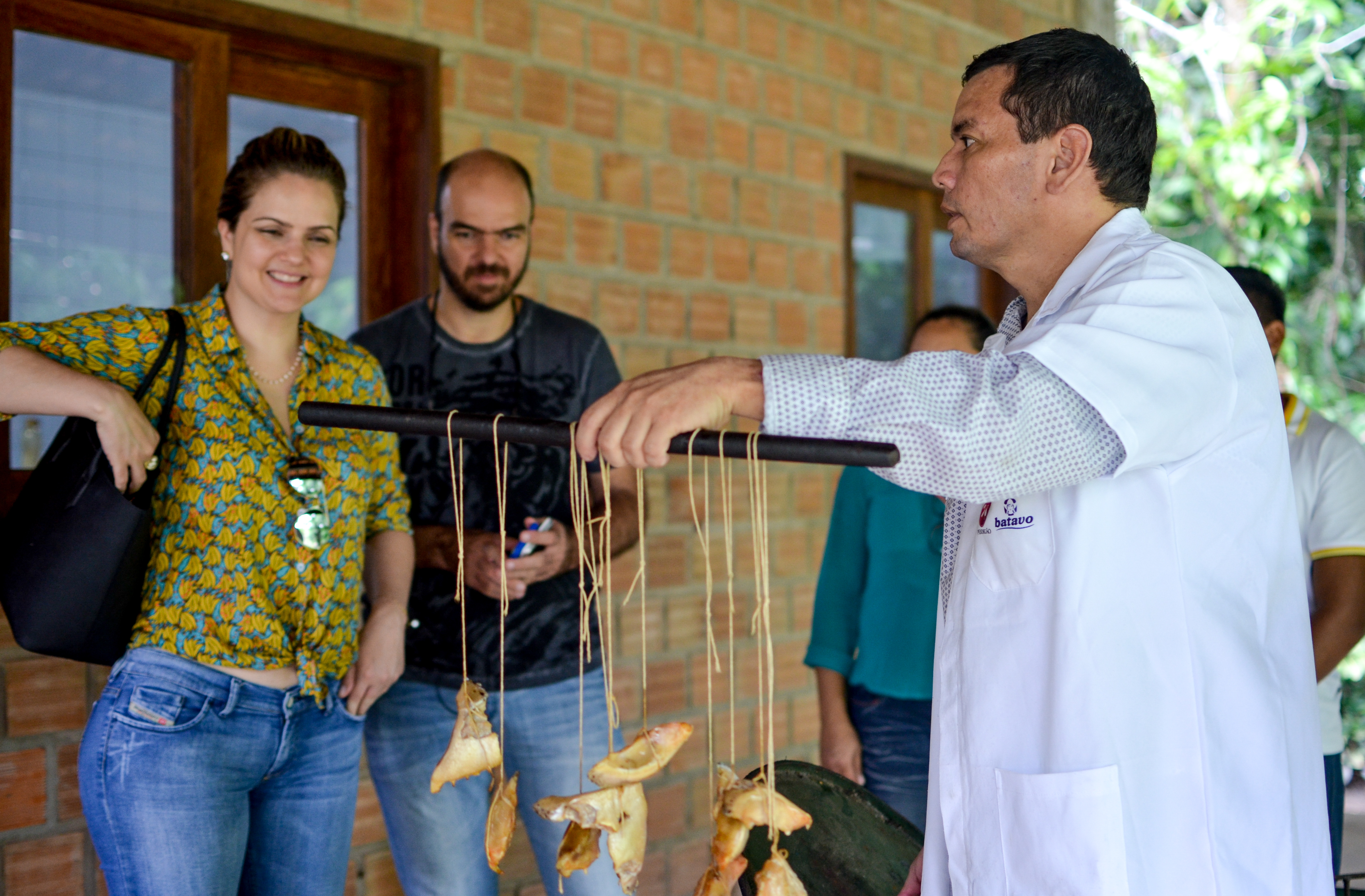 Parceria cria escola para profissionalizar pescadores das ilhas de Belém