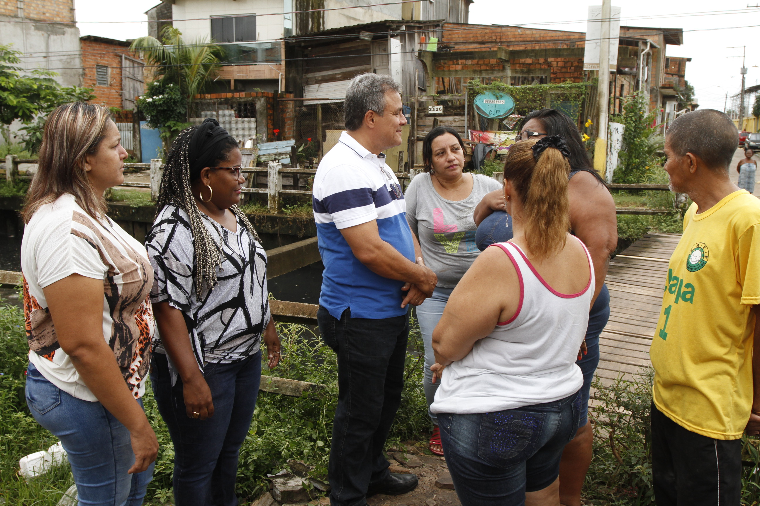 Prefeitura intensifica ações de limpeza e dragagem de canais