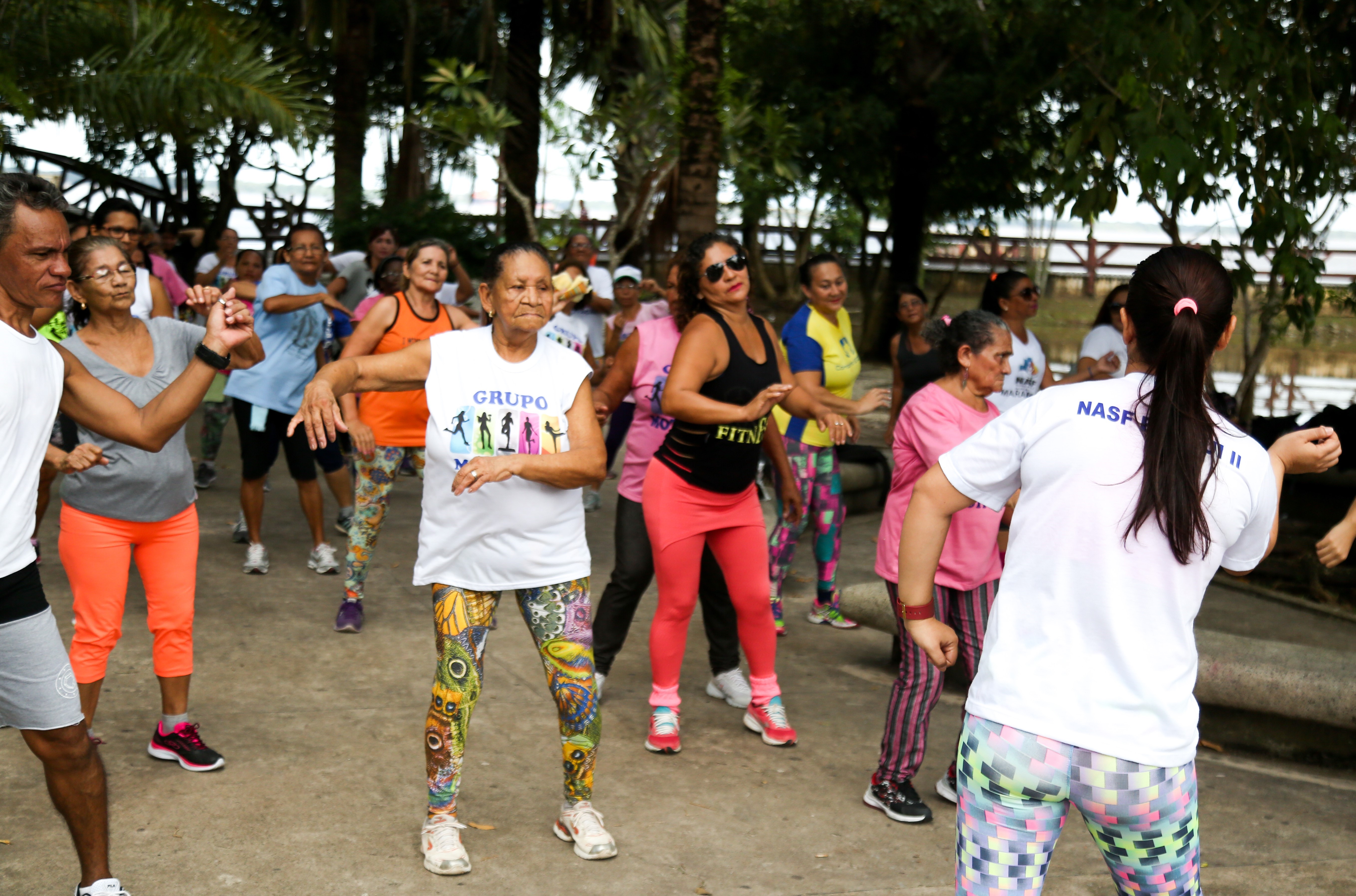 Dia da Atividade Física tem aula ao ar livre em Belém