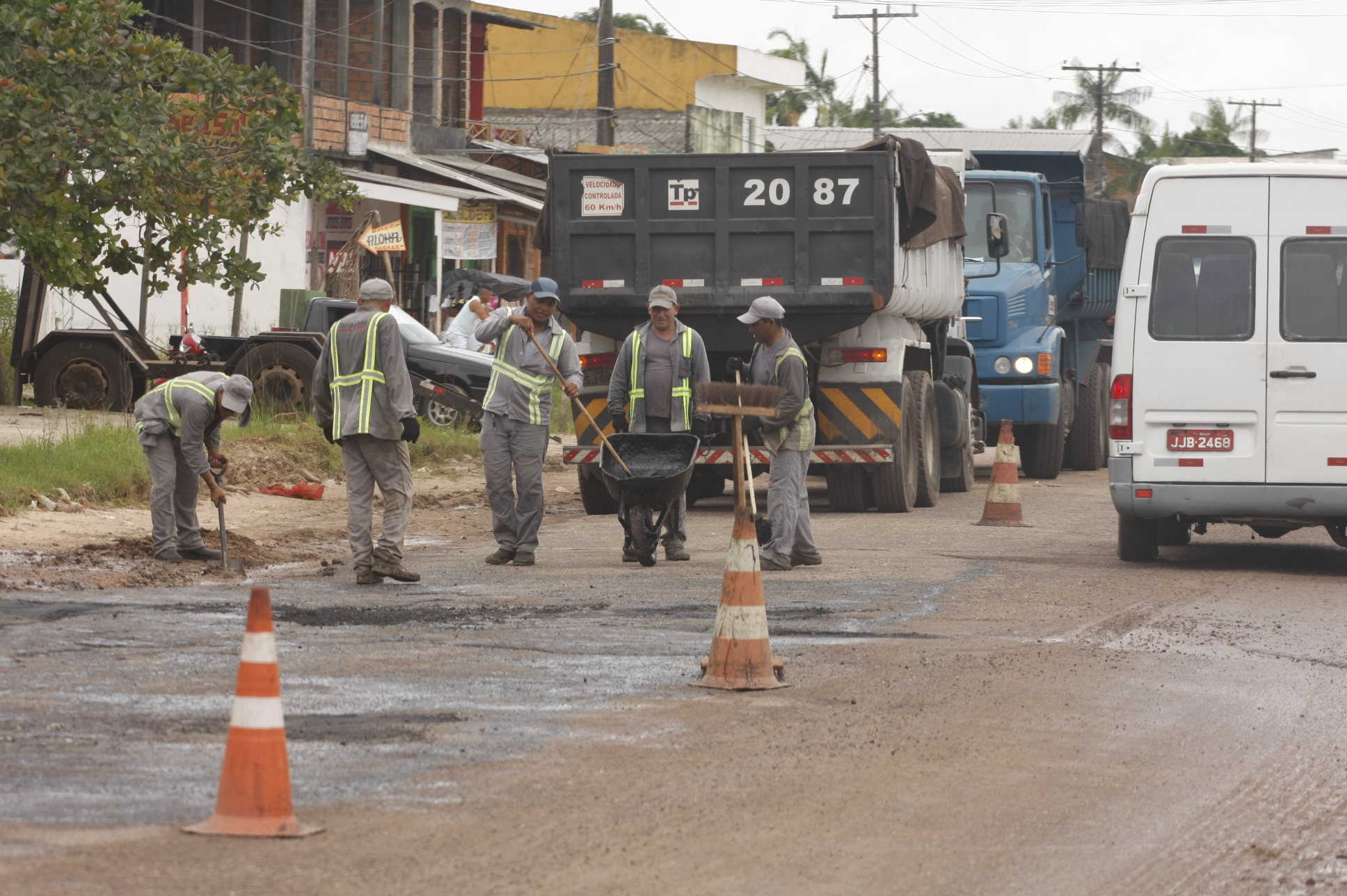 Outeiro recebe primeira edição do programa Prefeitura no Bairro